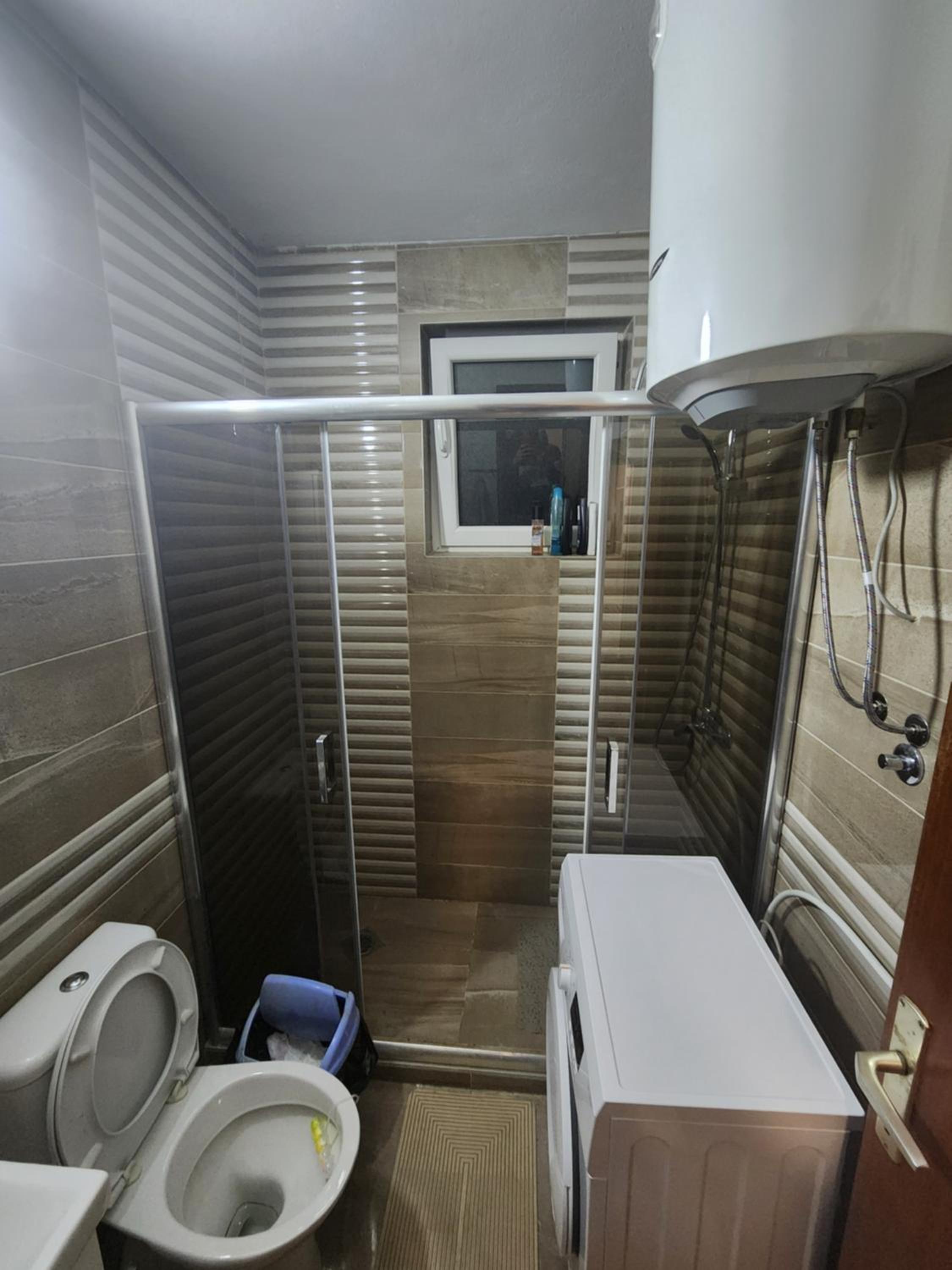 Mishe Apartments