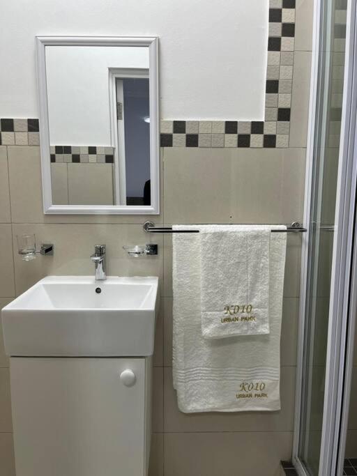 K010 Urban Park, Umhlanga Ridge, 1 bedroom apartment view 4