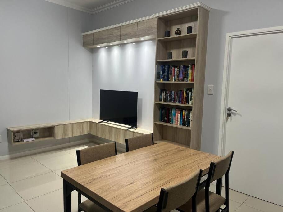 K010 Urban Park, Umhlanga Ridge, 1 bedroom apartment view 5