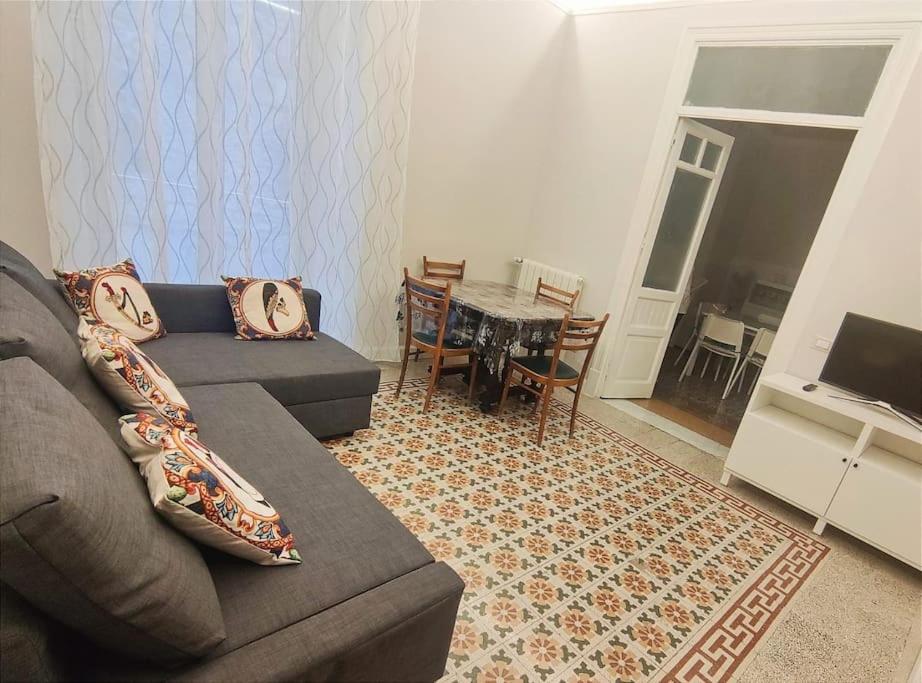 L'ùoro Apartment view 3