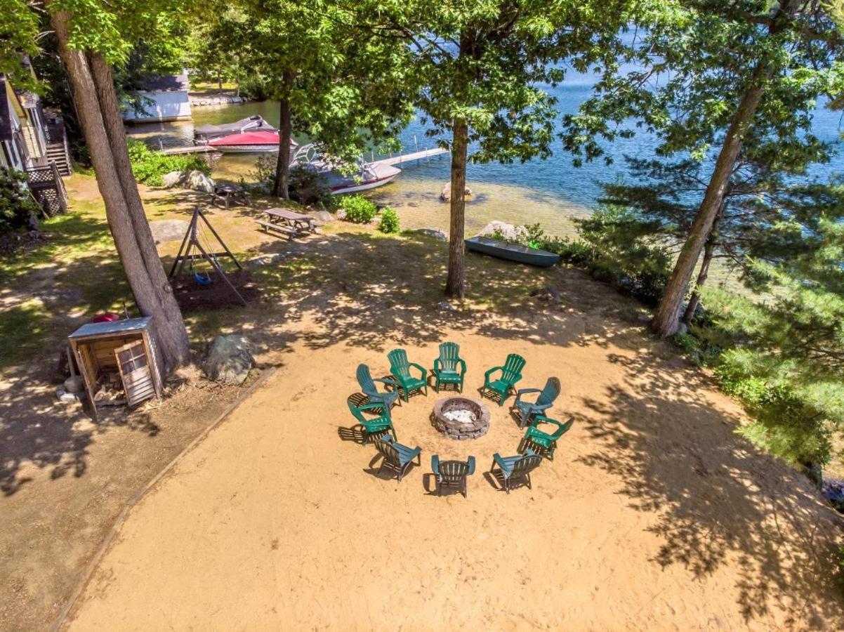 Squam Waterfront 2 bed rental (Suite 6) view 2