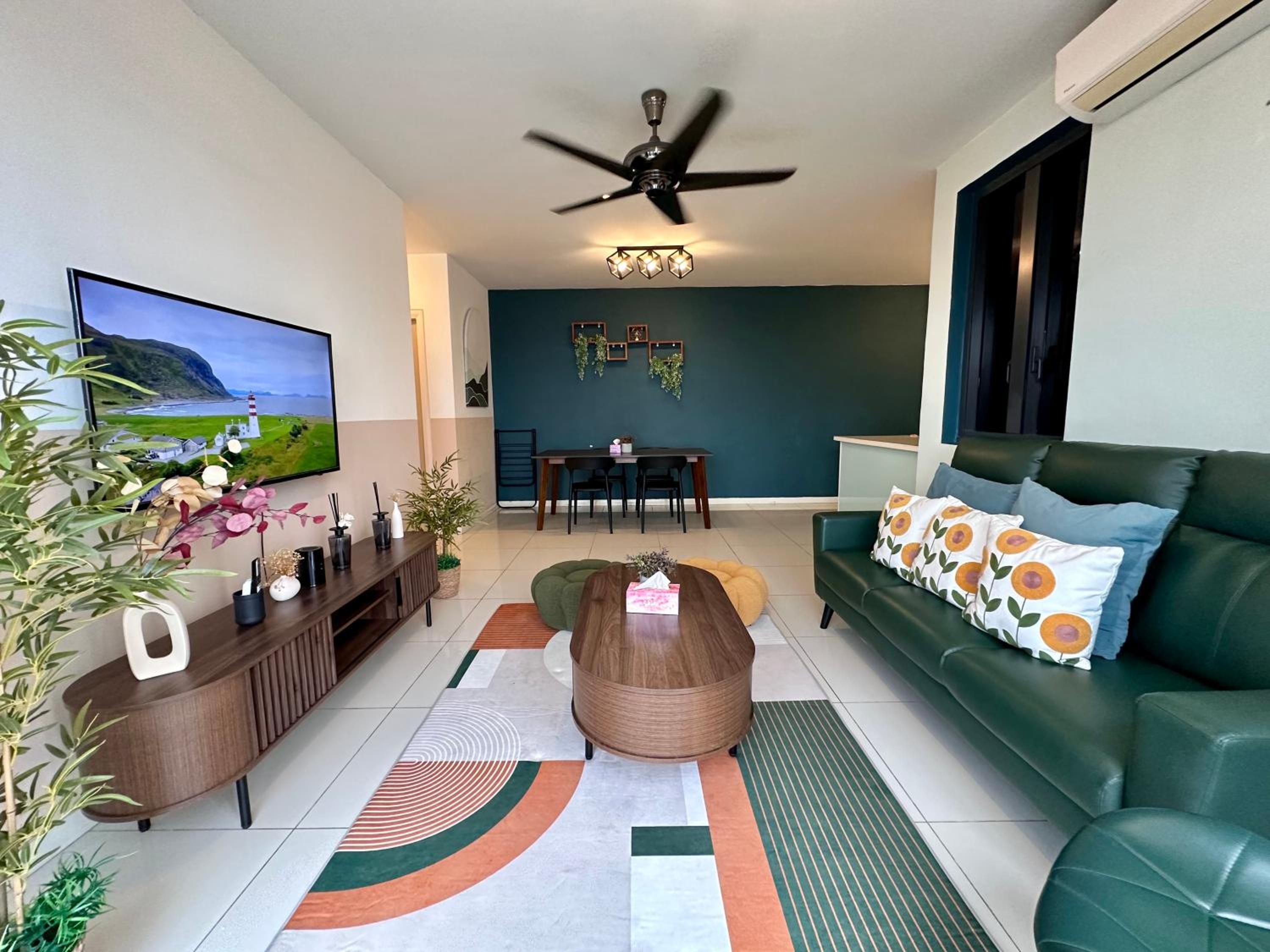 Cozy Vibes Stay at Petaling Jaya with Sky Pool photo 8