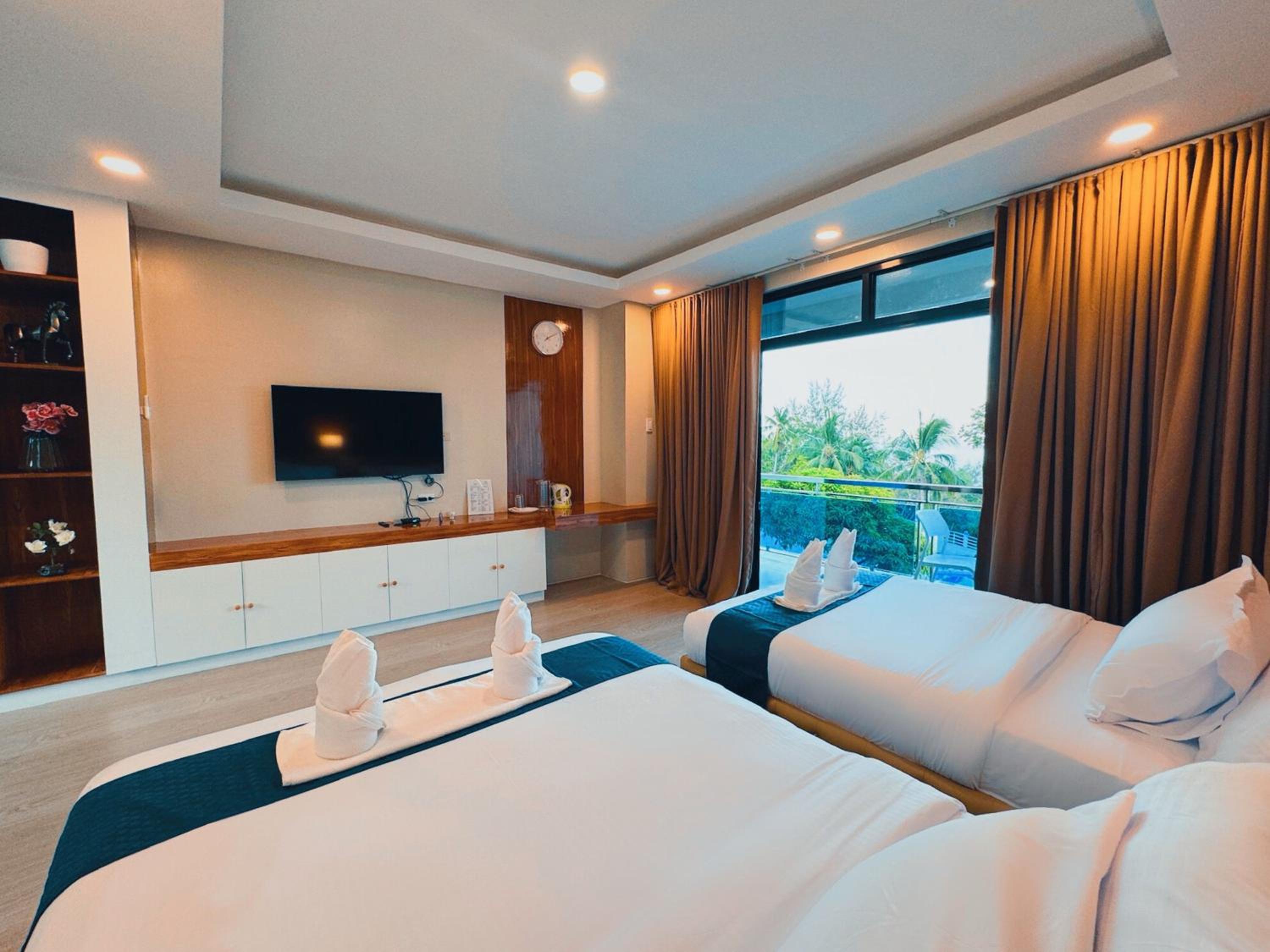 De Cairos Mountain and Ocean View Resort view 2