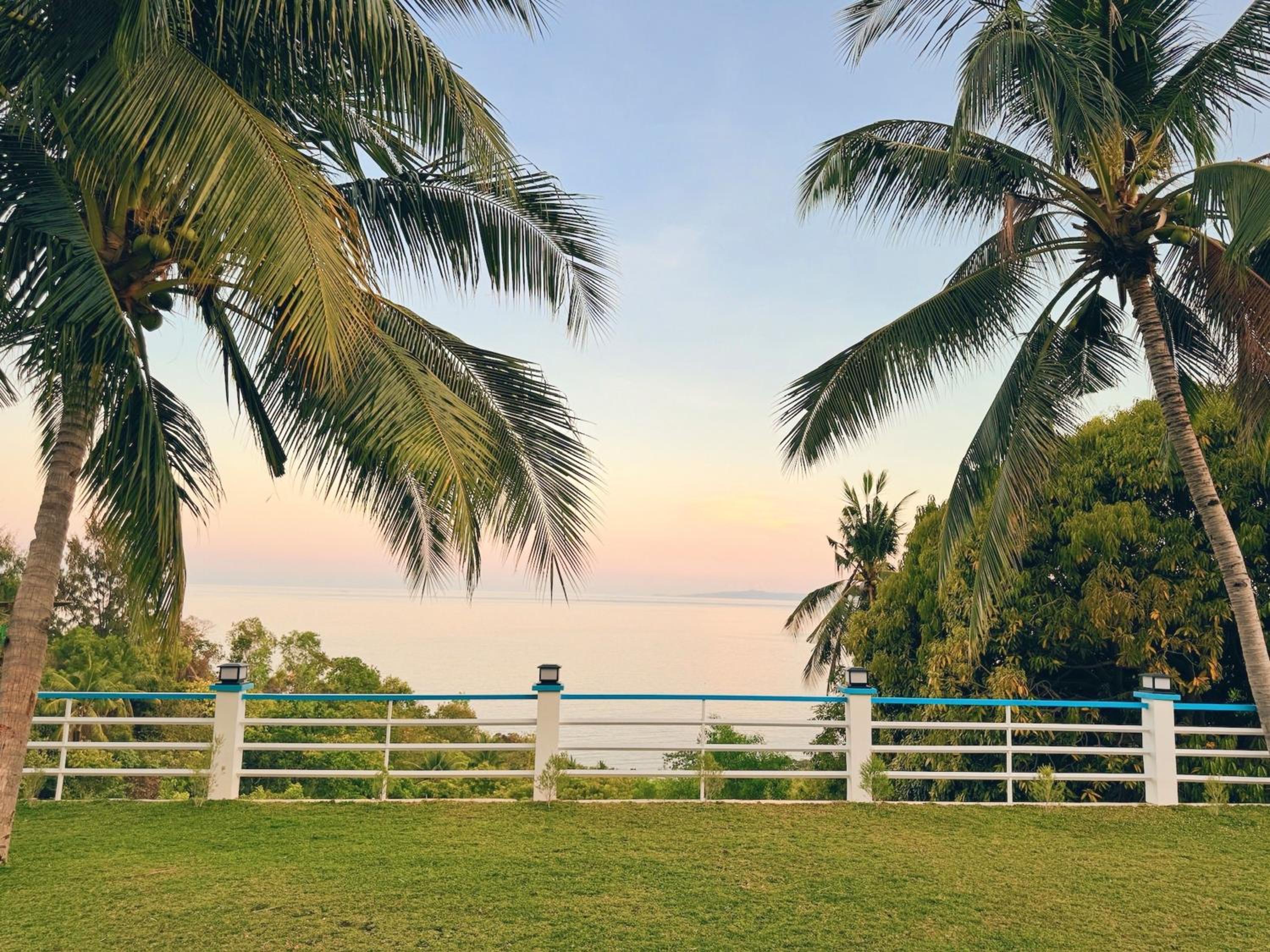 De Cairos Mountain and Ocean View Resort view 4