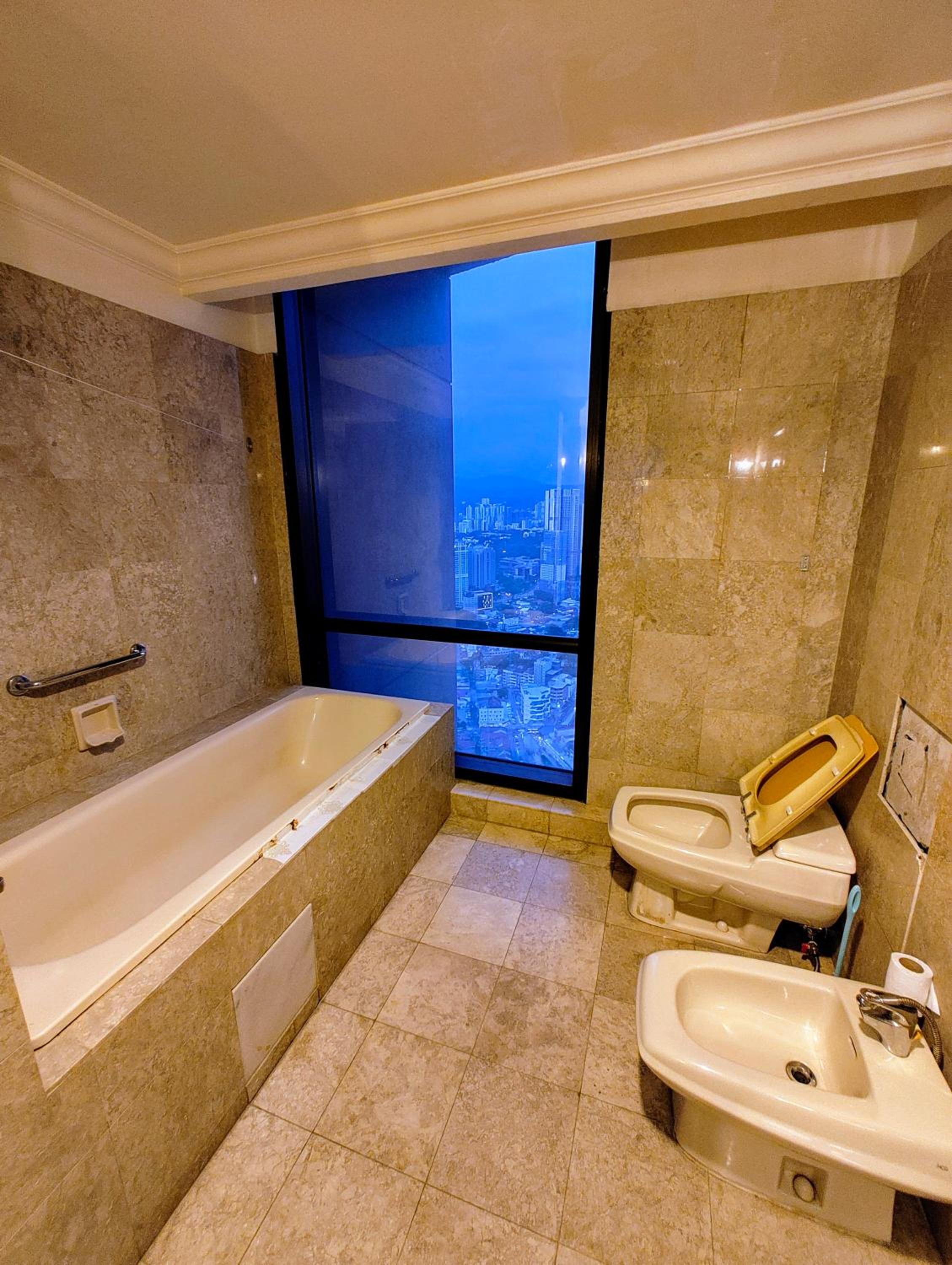 BBS Apartment At Time Square East Lobby