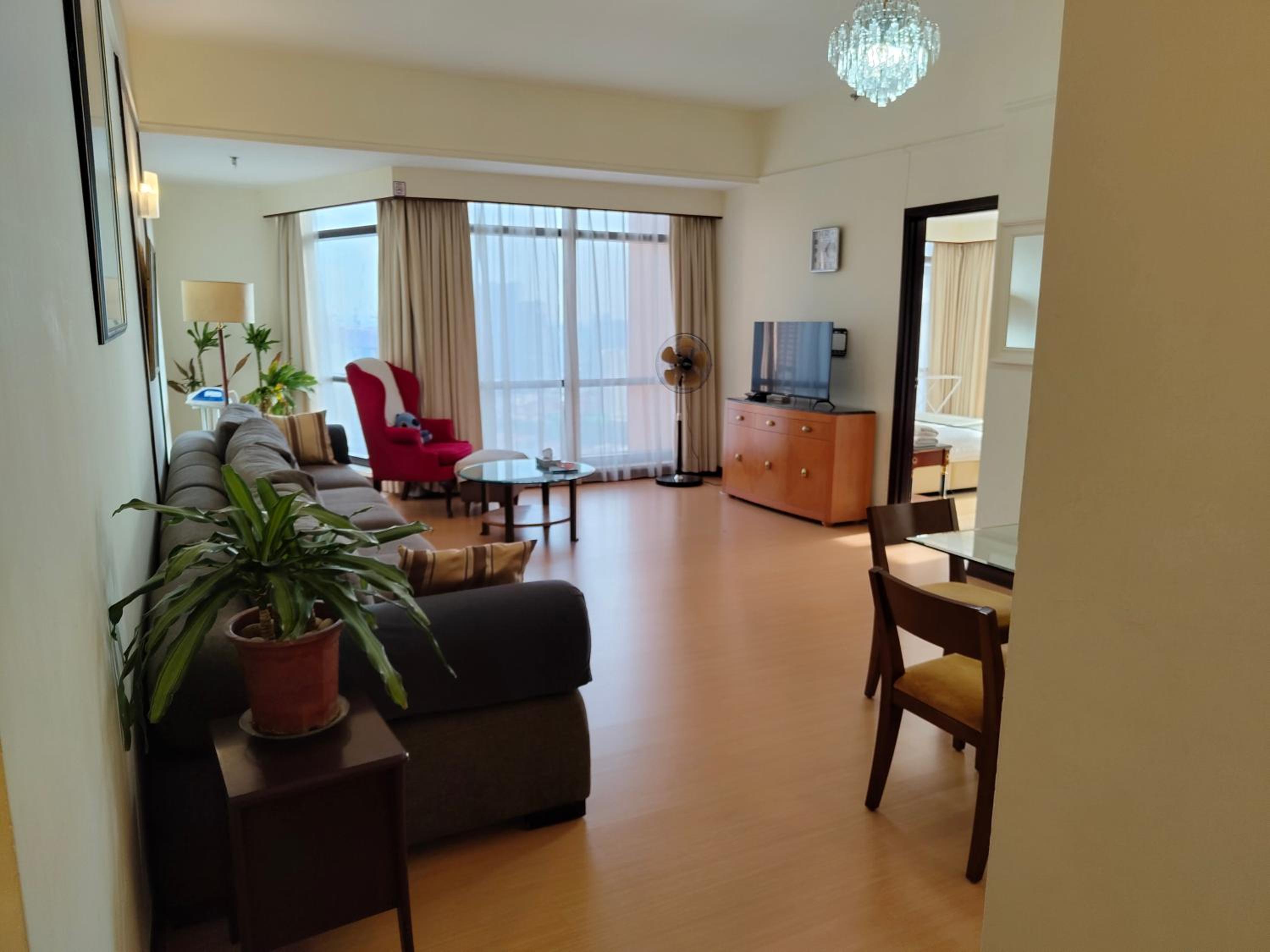 BBS Apartment At Time Square East Lobby