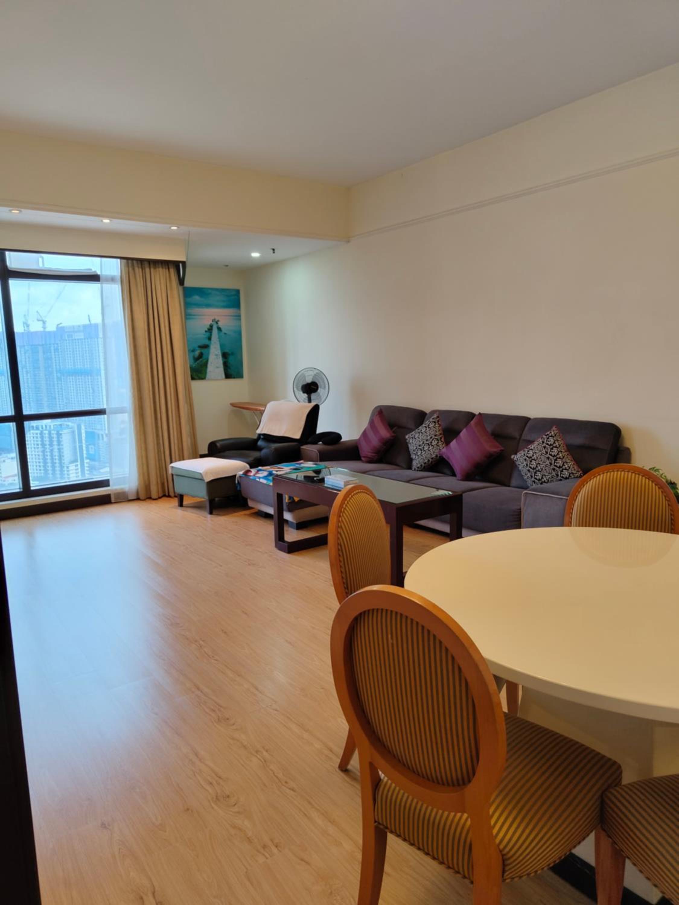 BBS Apartment At Time Square East Lobby