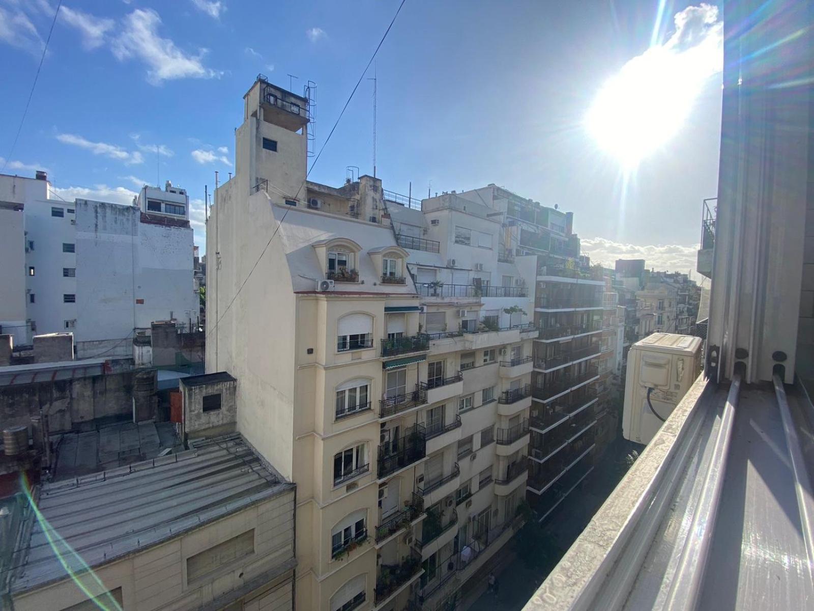 Estudio moderno con cocina en Recoleta