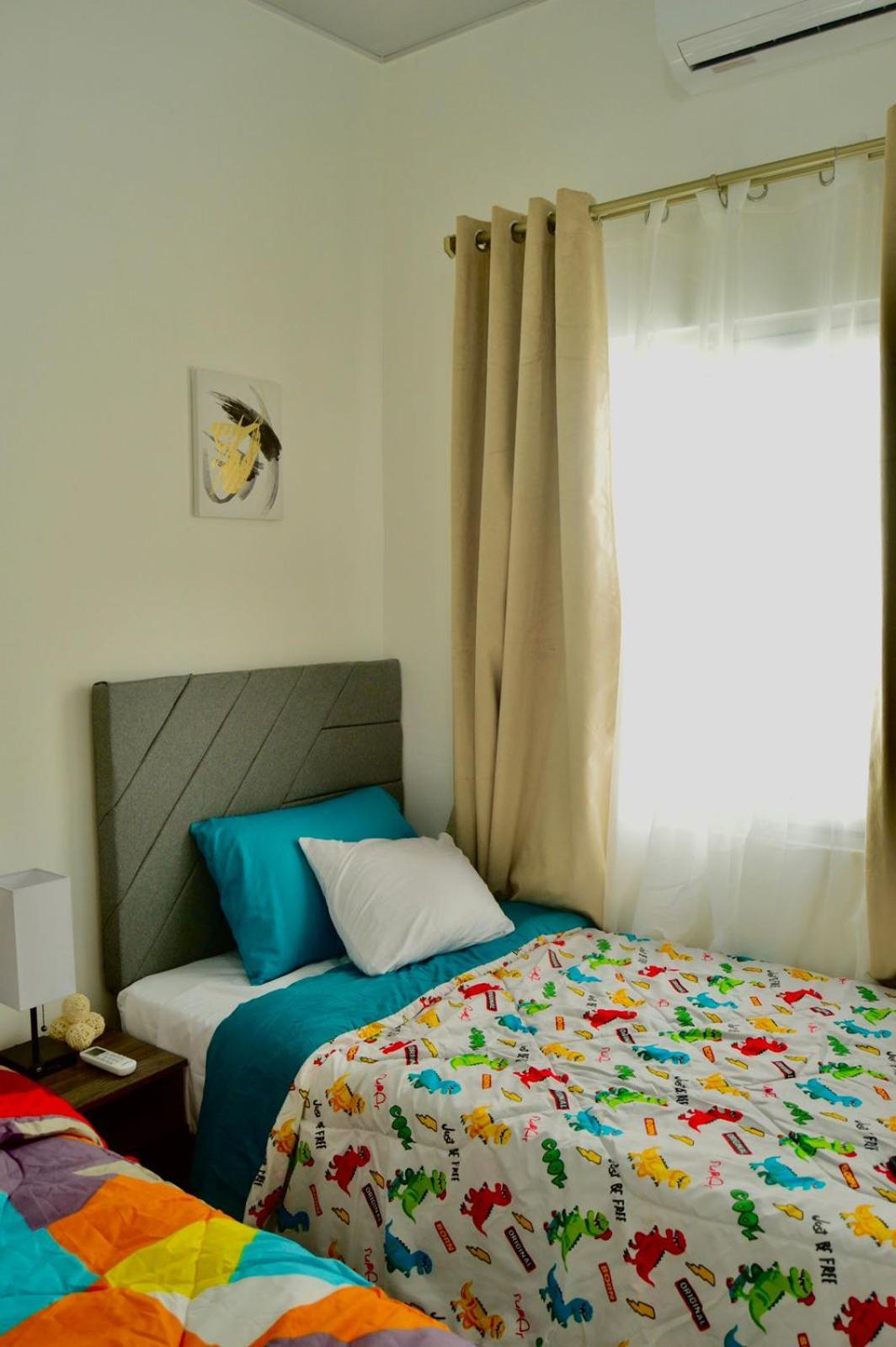 Sophia House by Aby view 2