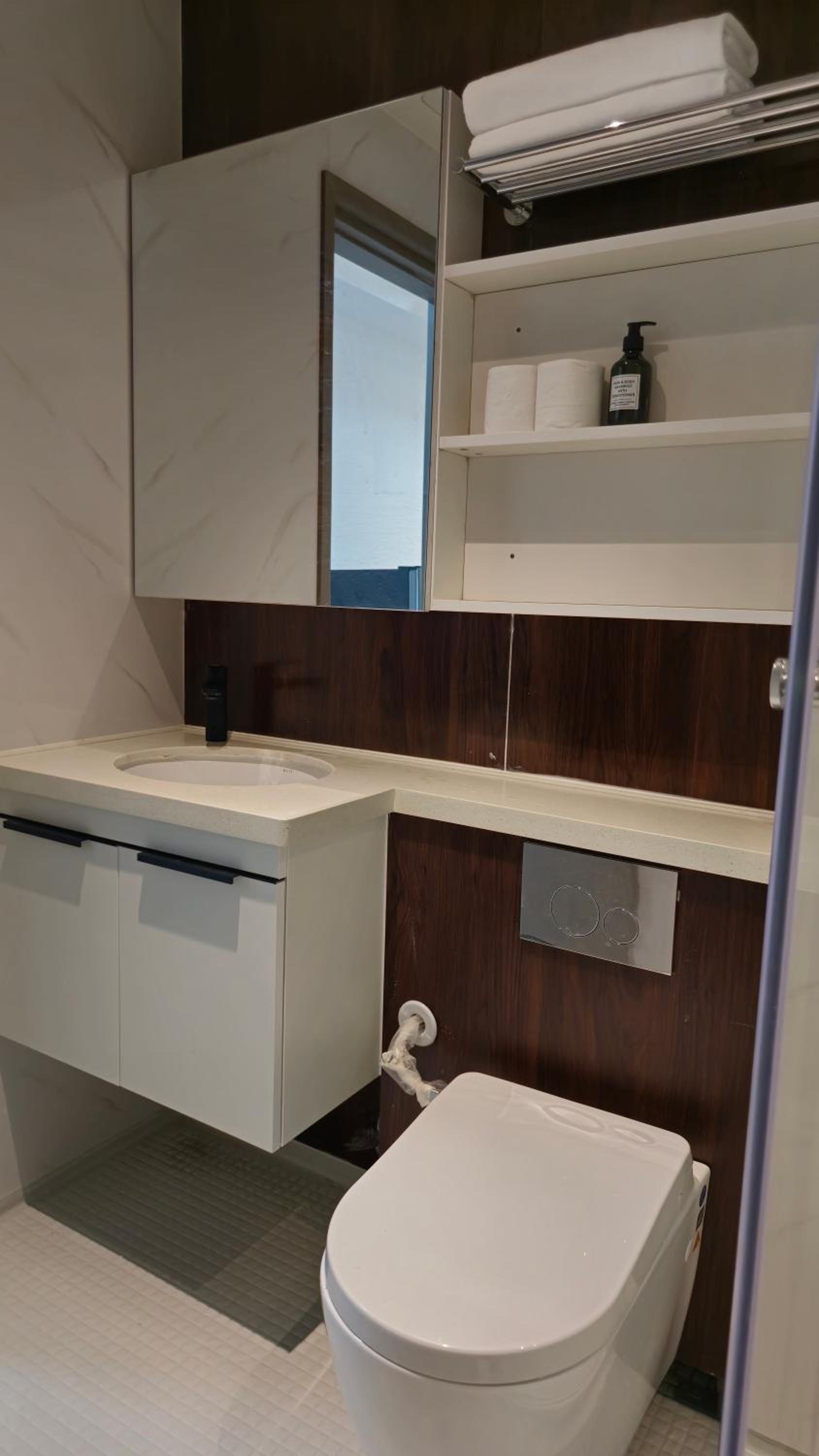 BaySuites Likas by Alawa Homes photo 3