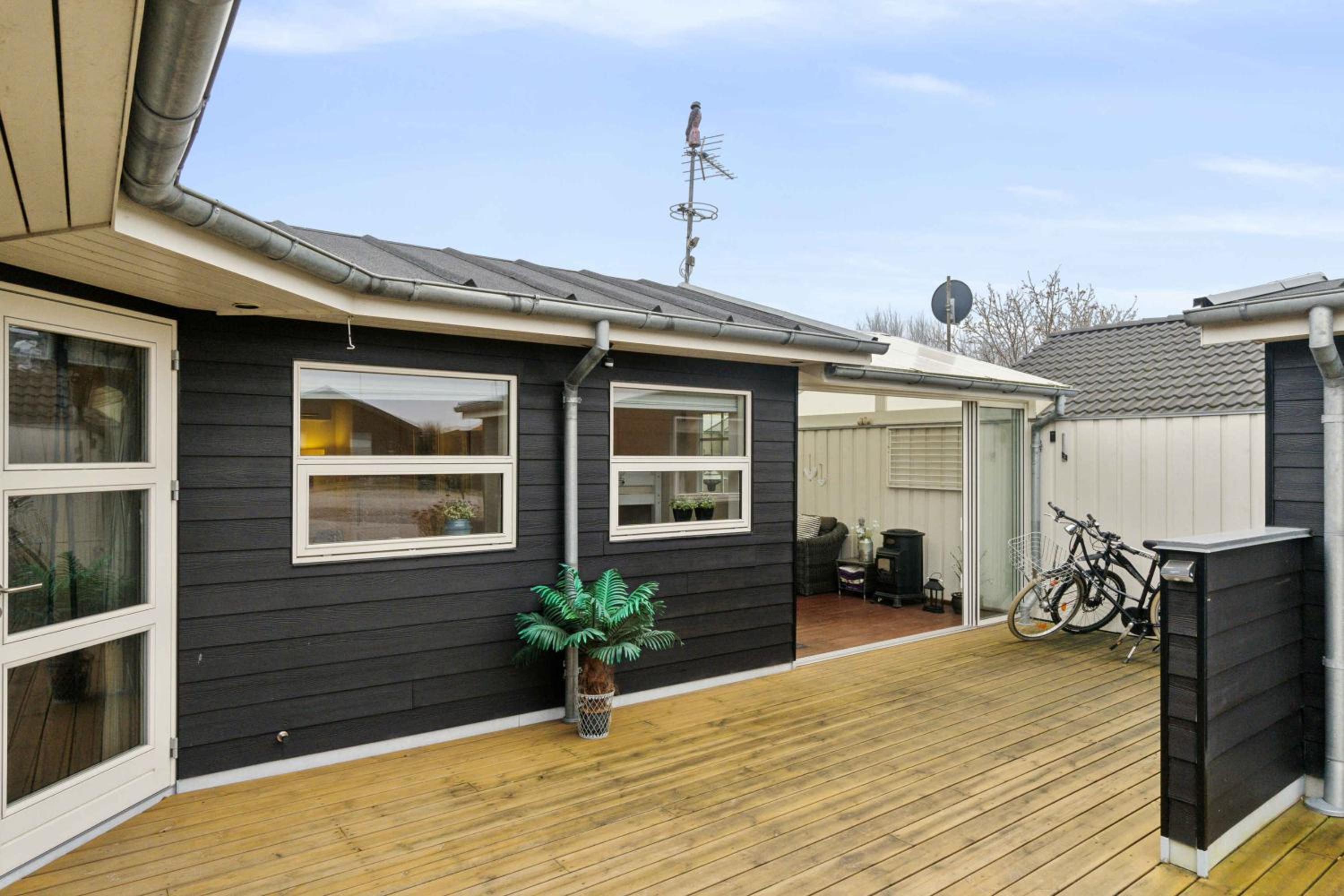 Lovely Holiday Home Near Hasmark Beach