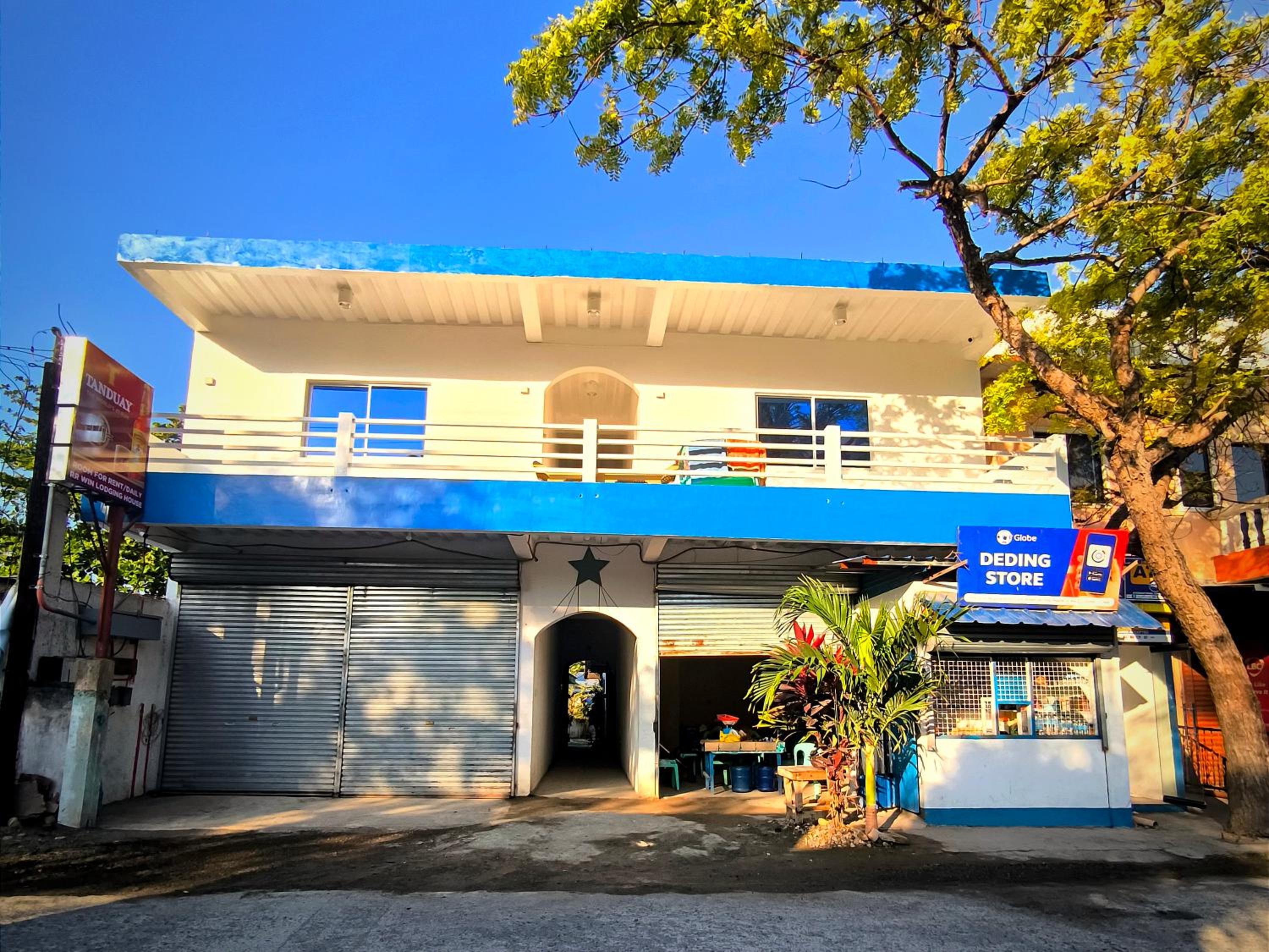RR WIN Lodging House - Santa Fe Bantayan Island view 4