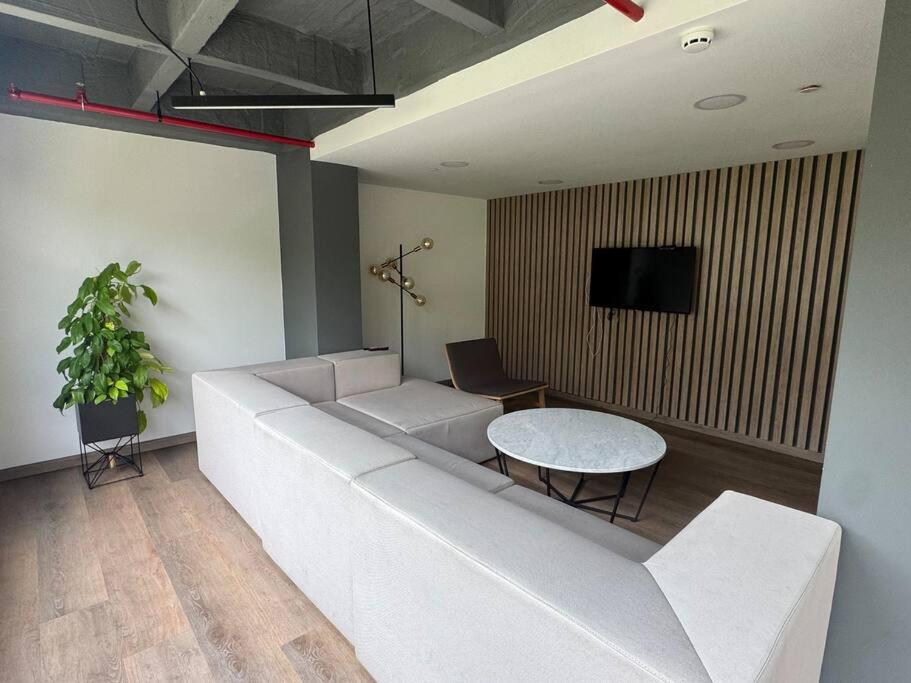 Apartamento en el Poblado ubicación excepcional