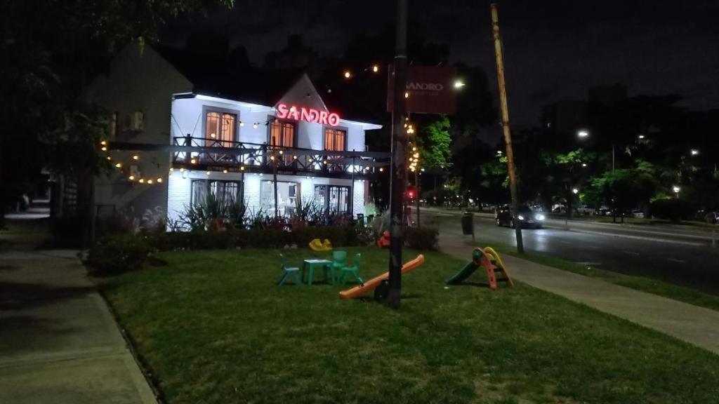 Mono en Duplex Velez Sarsfield 2
