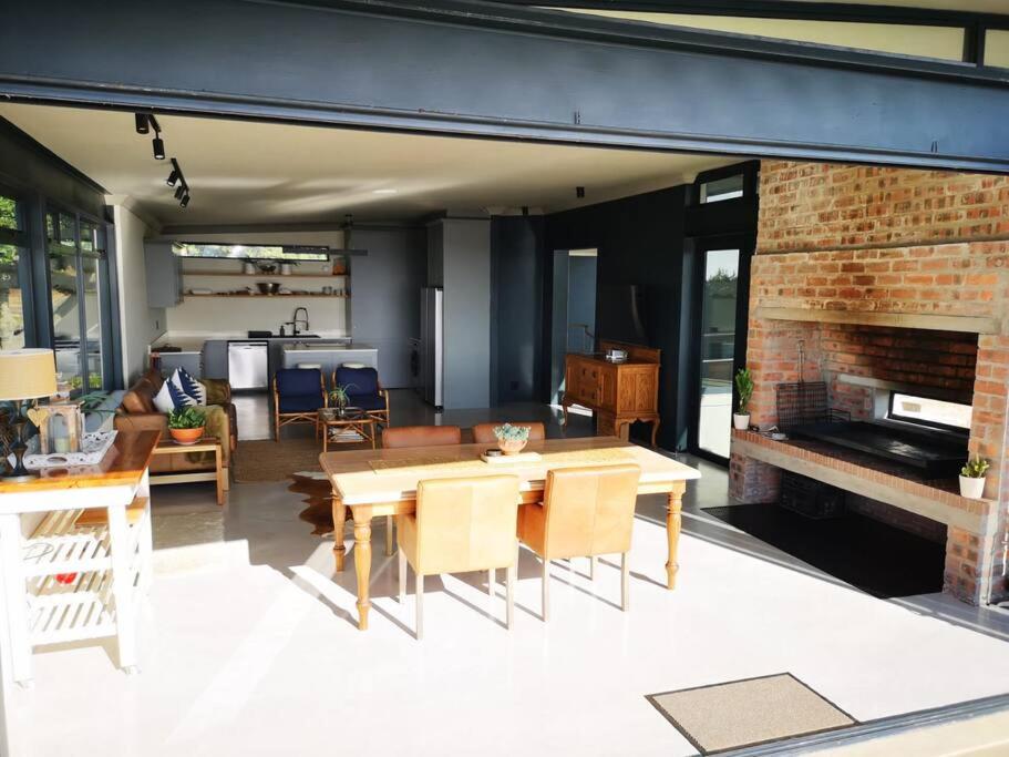 Executive apartment with outstanding view