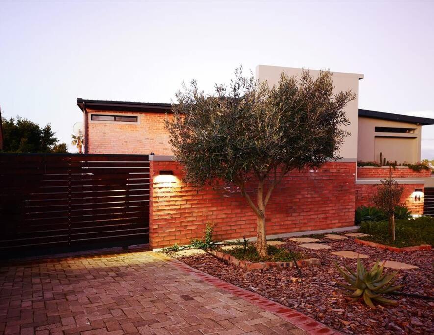 Executive apartment with outstanding view