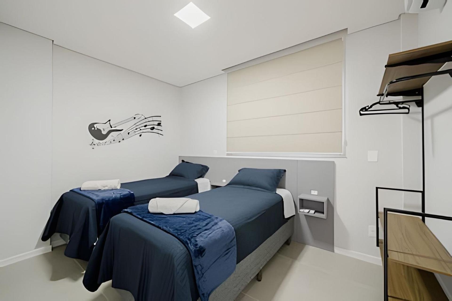 Apartamento novíssimo 3 Quartos em Joinville