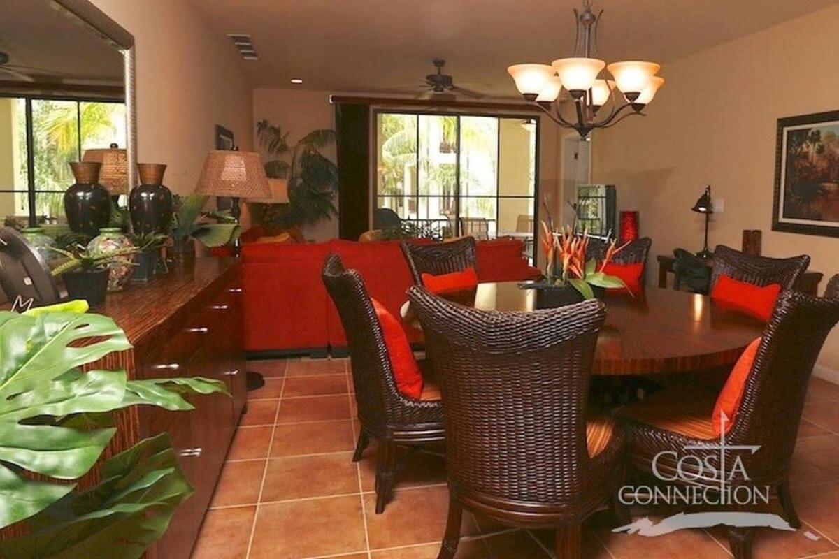 Luxe! Impressively designed 2nd-floor unit in Coco done in red and orange hues
