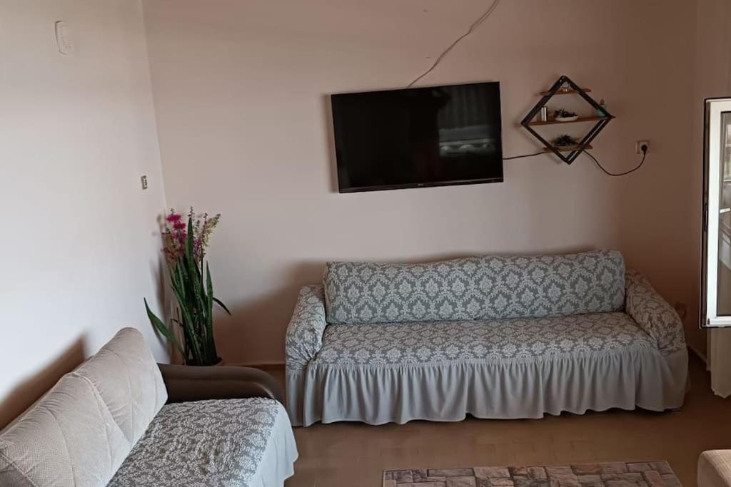 Dardanelles Home