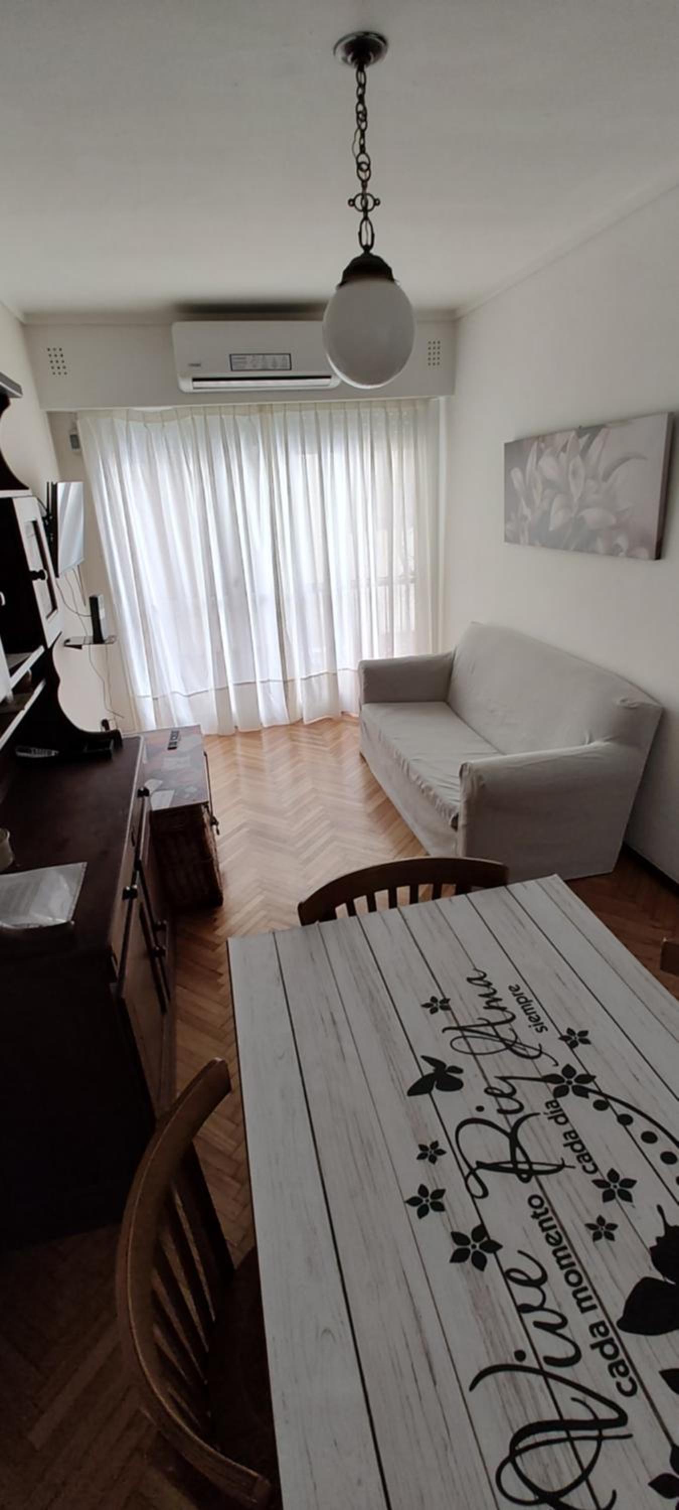 Santa Fe Av apartment for 4 persons in Recoleta