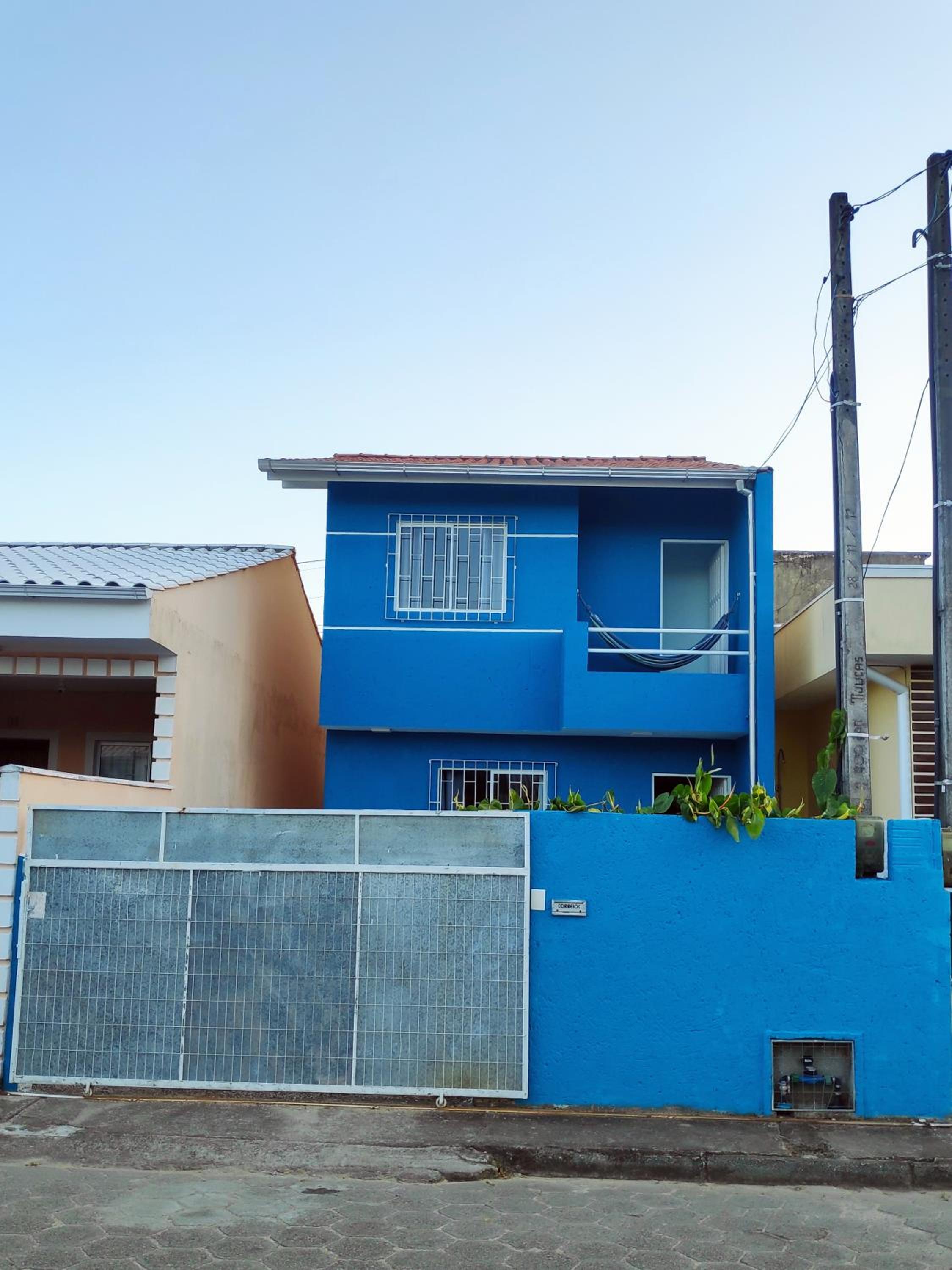 Floripa - MoçamBlue - Casa 2 quartos, 1 km da Reserva Nacional de Surf, perfeita para famílias ou casais, Wi-Fi, garagem e sossego Praia do Moçambique