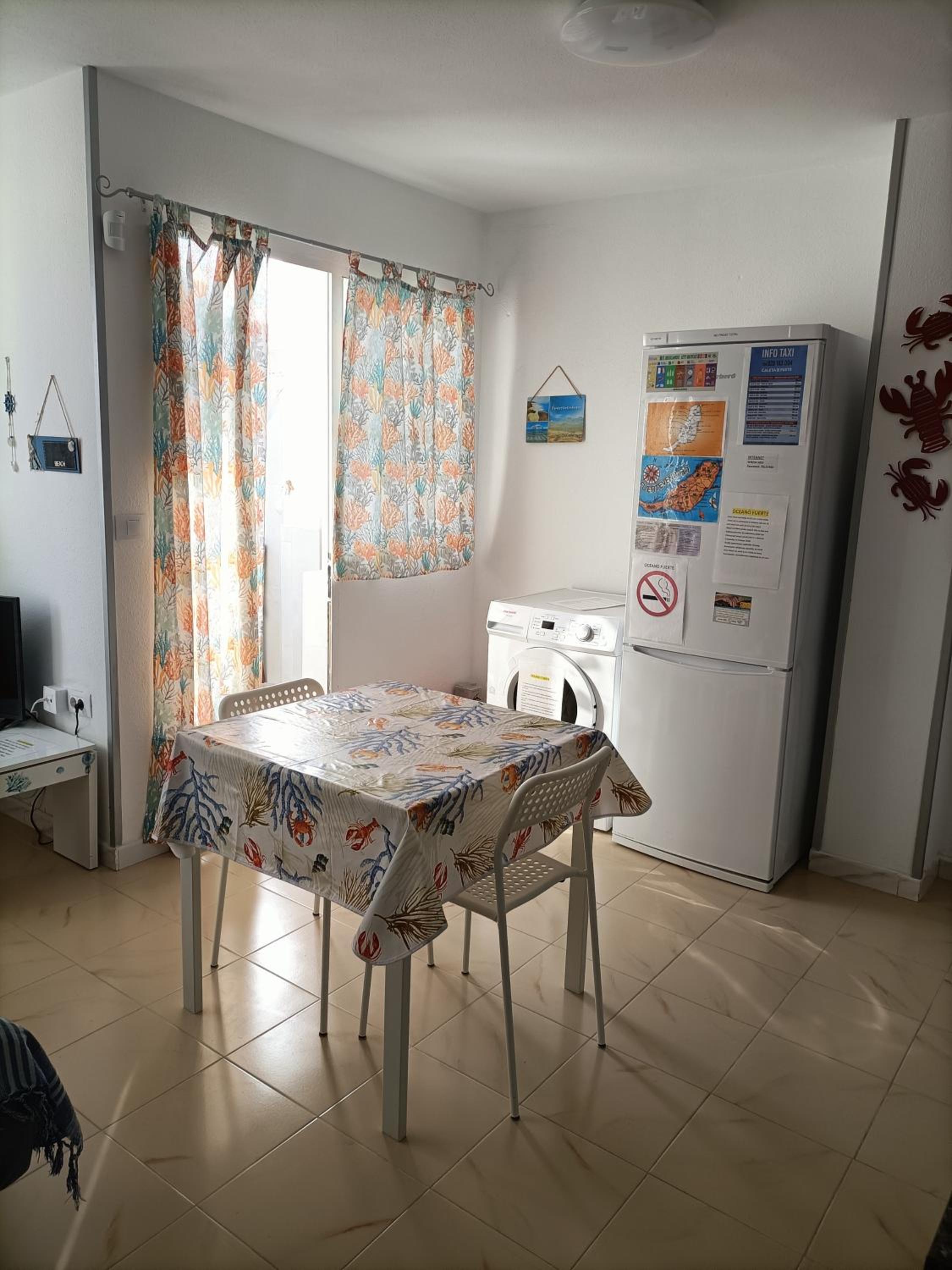 Photo 33