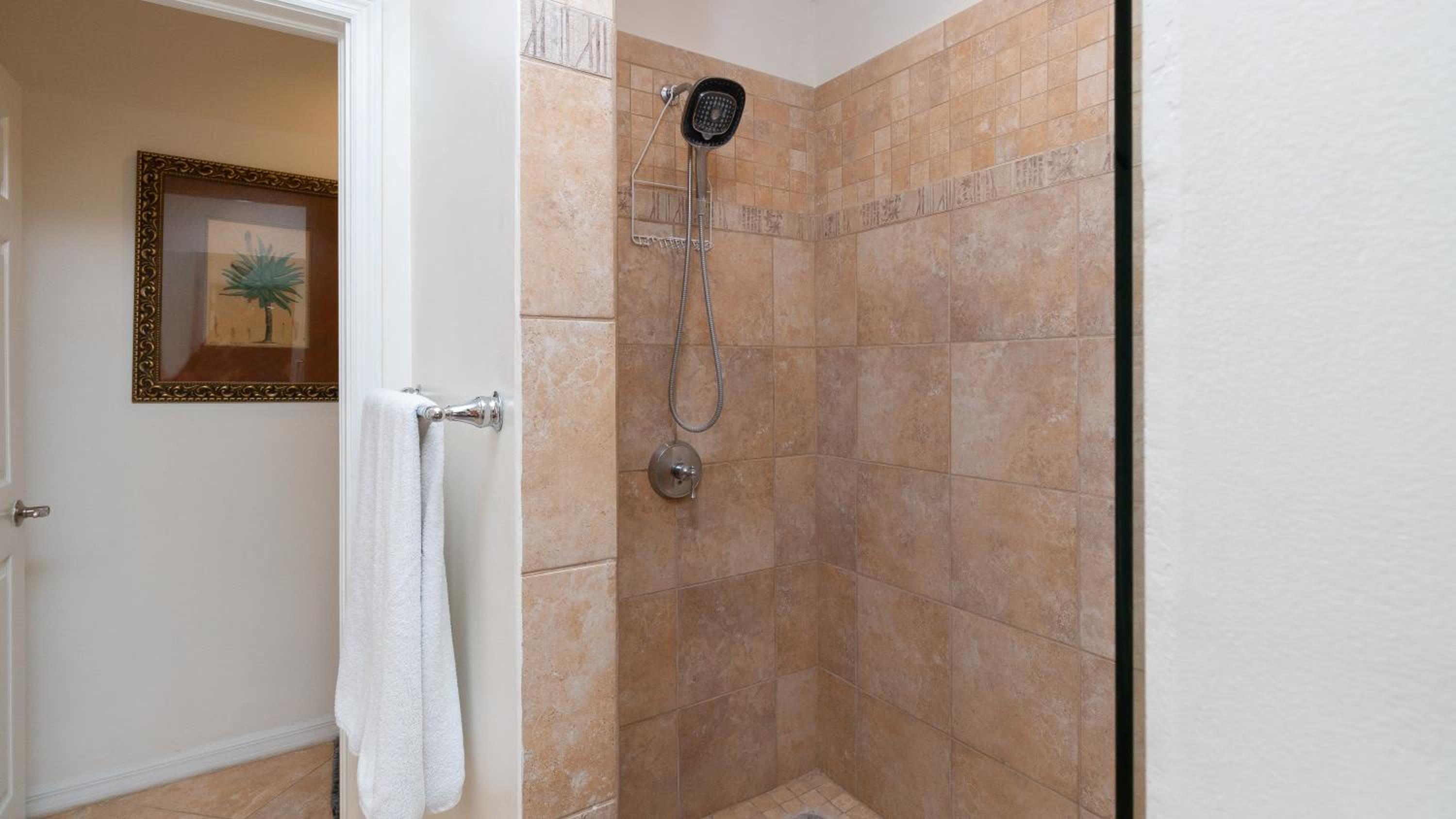 1-Bedroom Near Pool
