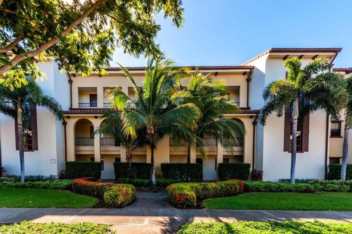 Nicely Decorated Ground-Floor Unit in Front of Pool at Pacifico in Coco