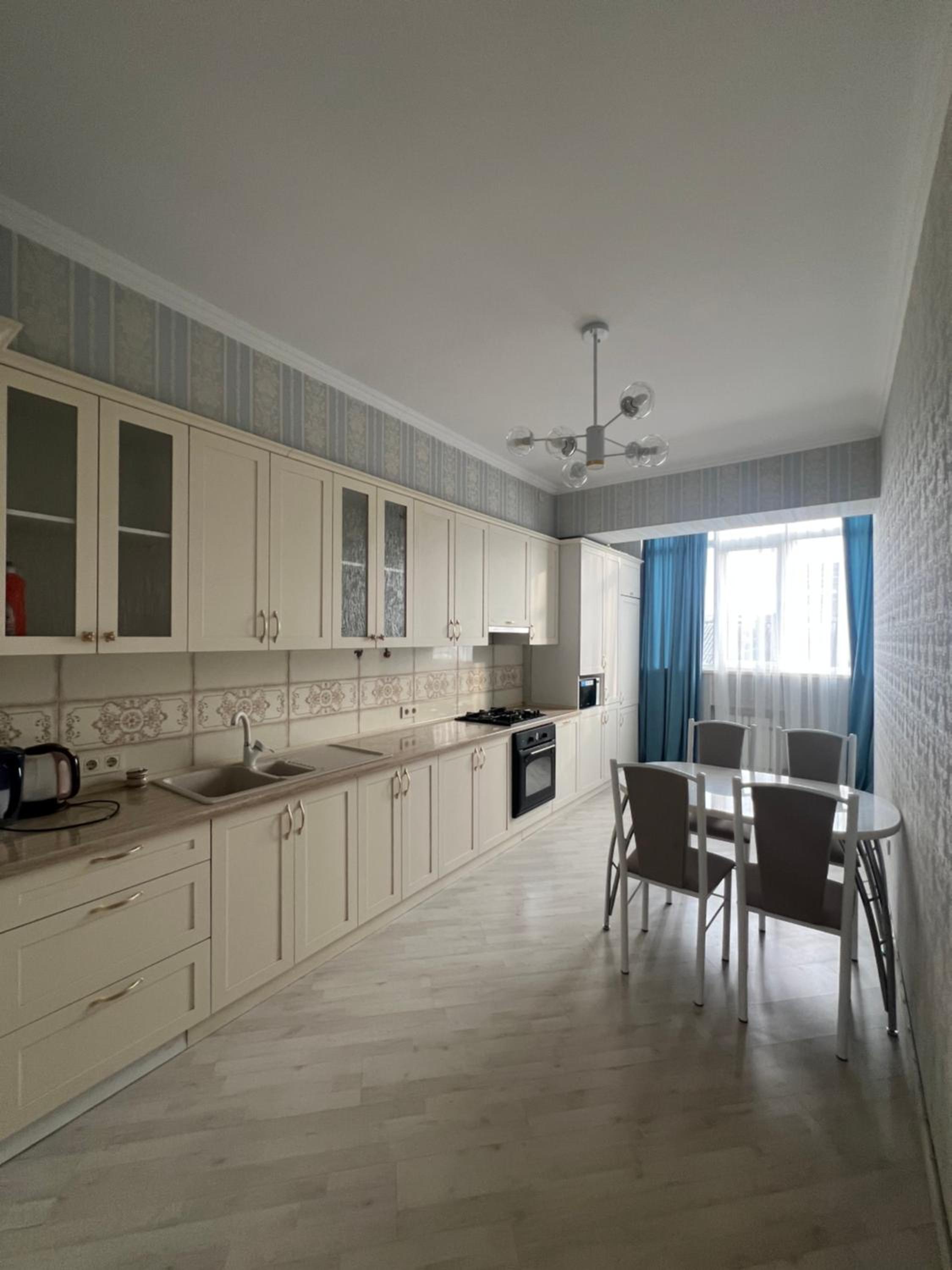 Lux Home view 5