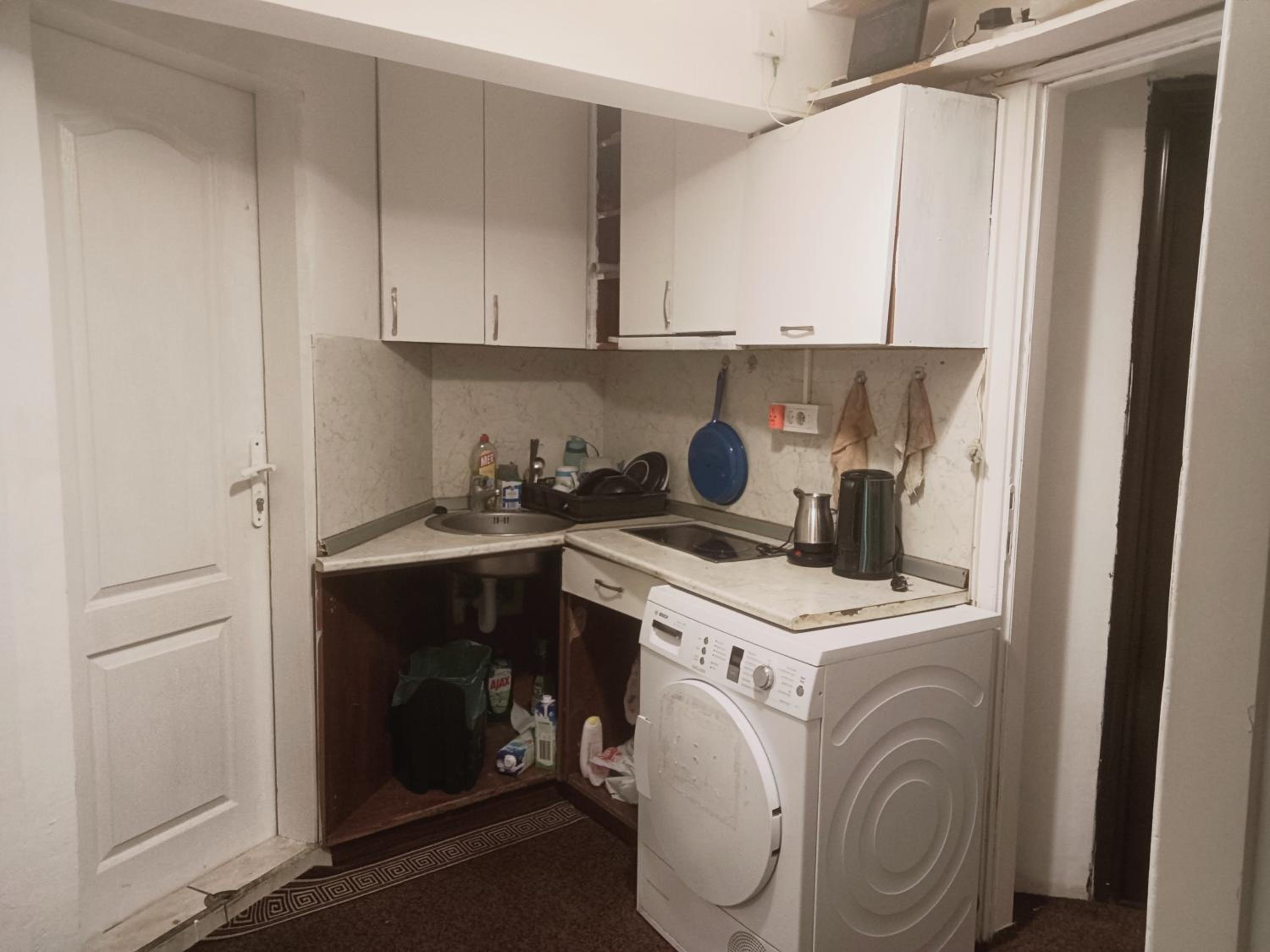 Ryder Apartment