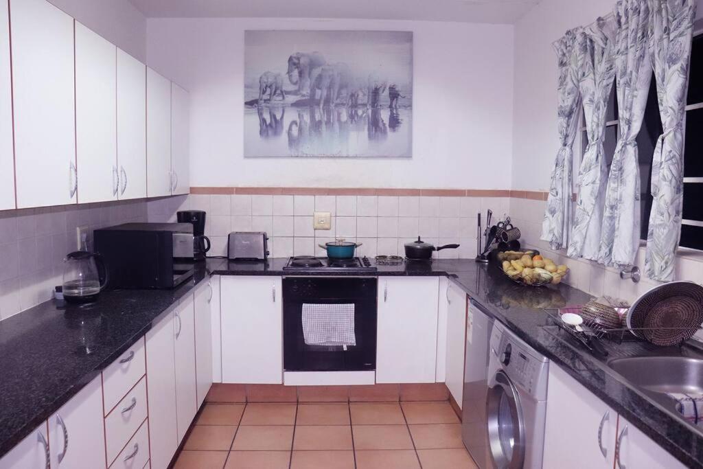 Spacious 3 Bedroom Apartment at Blandford with a Pool view 4