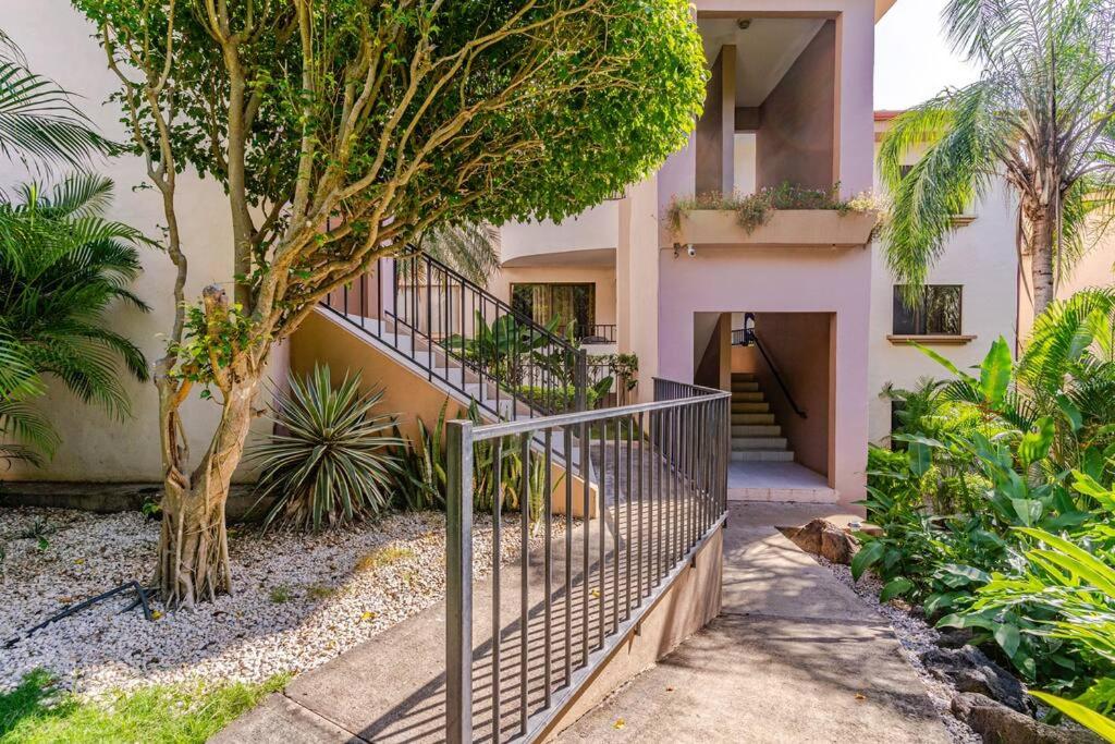 Serena Suites H2
