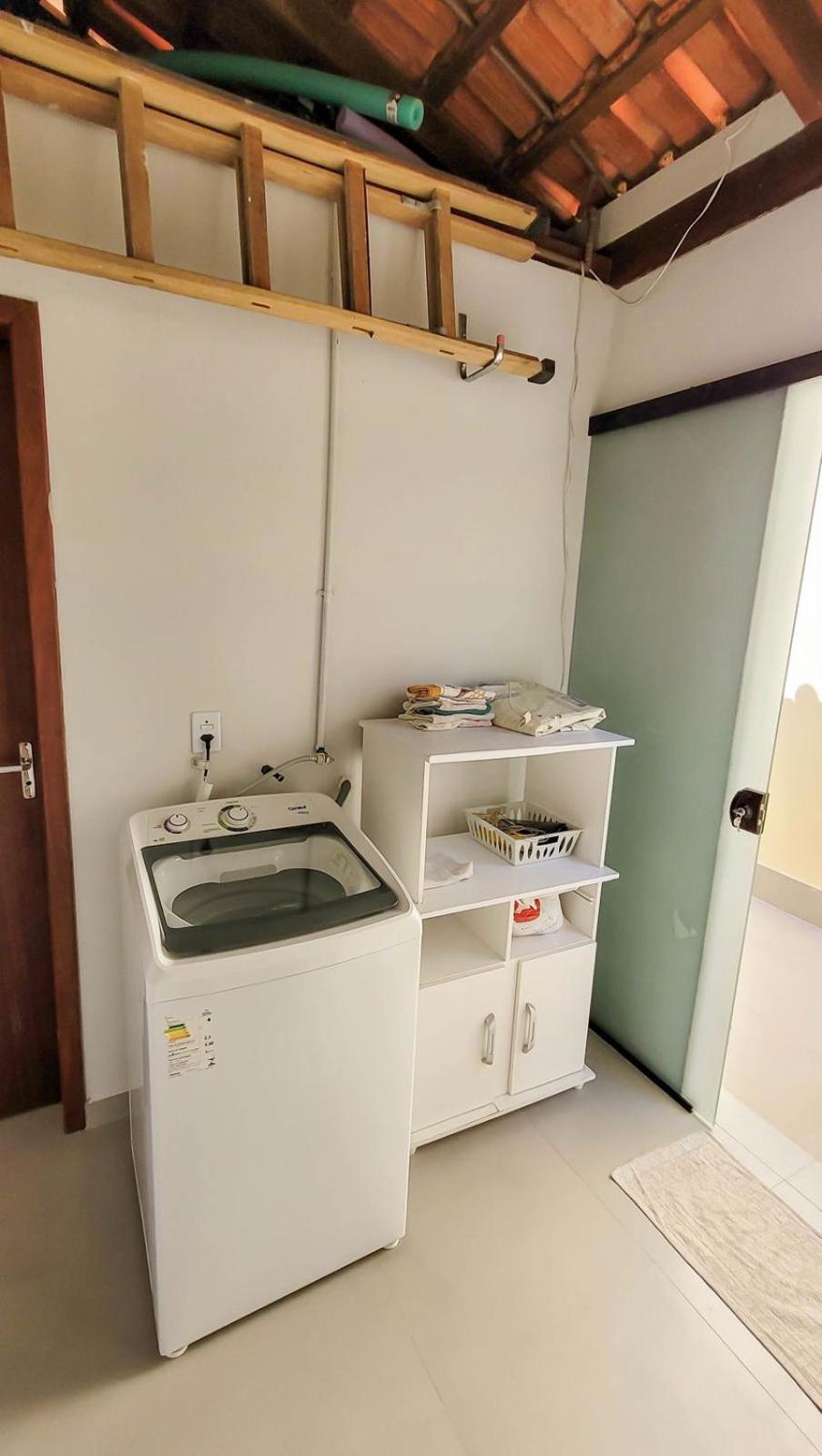 Casa a 2 quadras da Praia de Zimbros RW2724