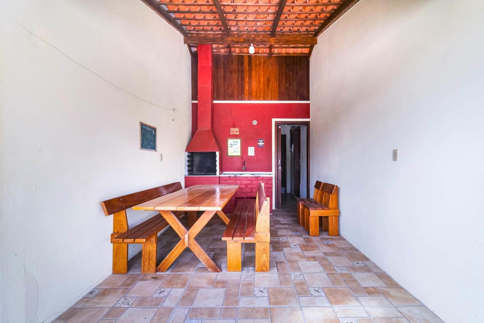Casa a 2 quadras da Praia de Zimbros RW2724