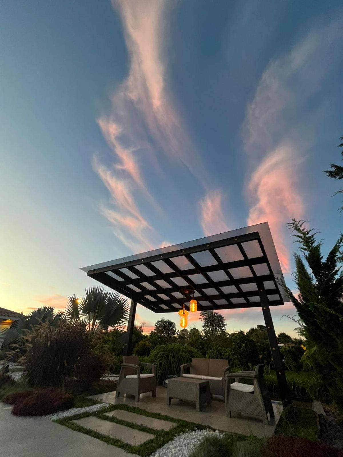 Crypto Hotel Boutique La Reina - Armored Mansion