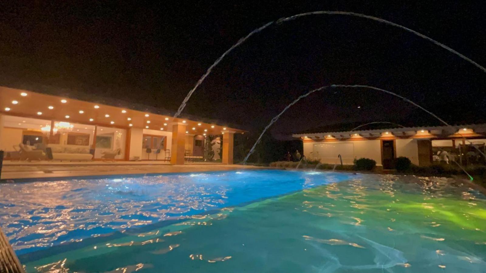 Crypto Hotel Boutique La Reina - Armored Mansion