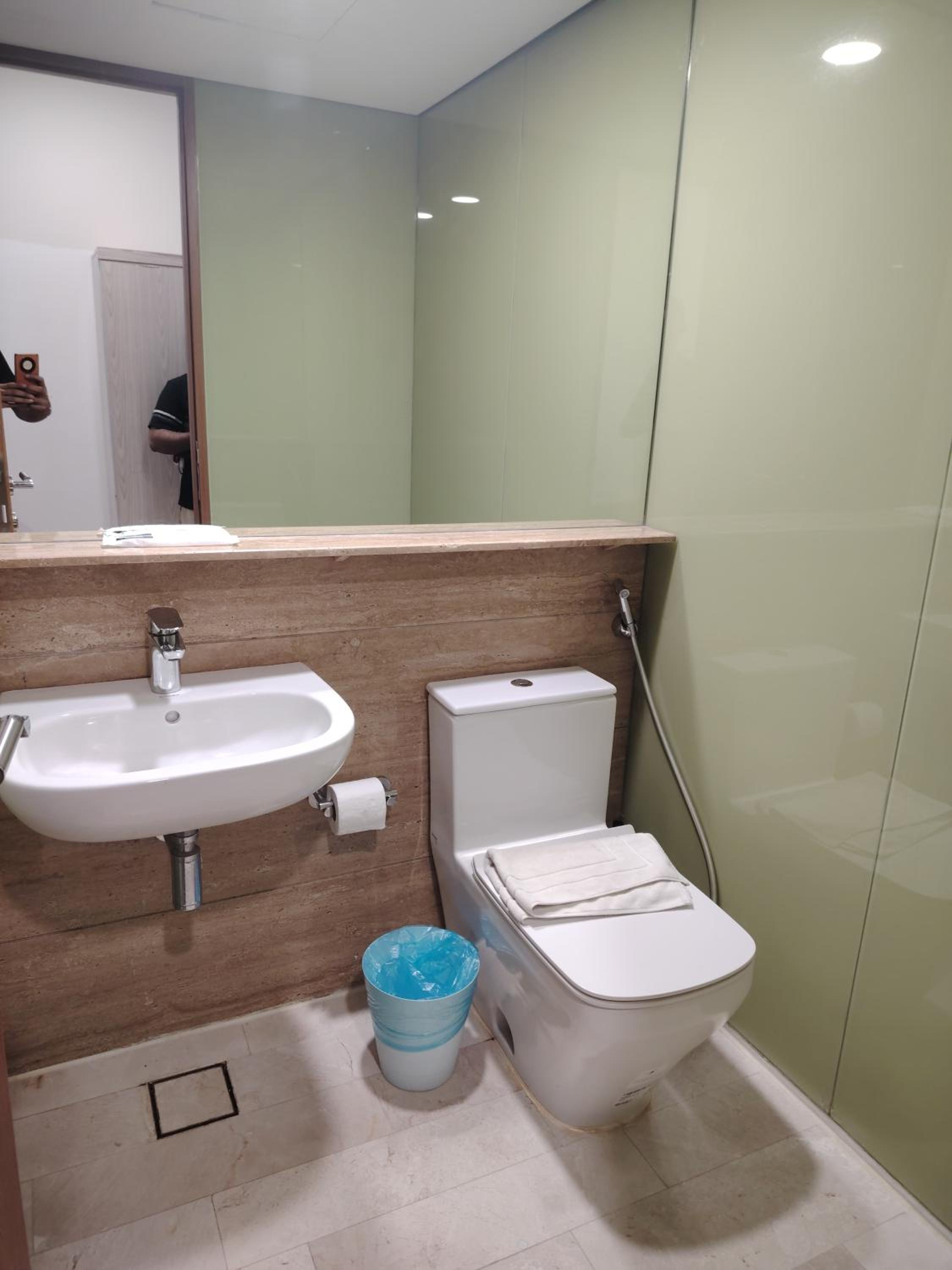 Sky Suites Near City Centre