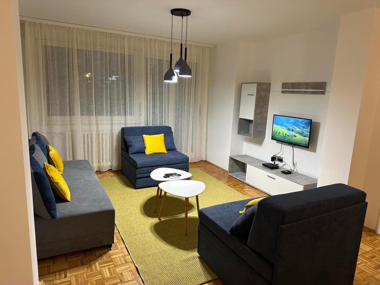 NEW BELGRADE Lovely three bedroom apartment view 3