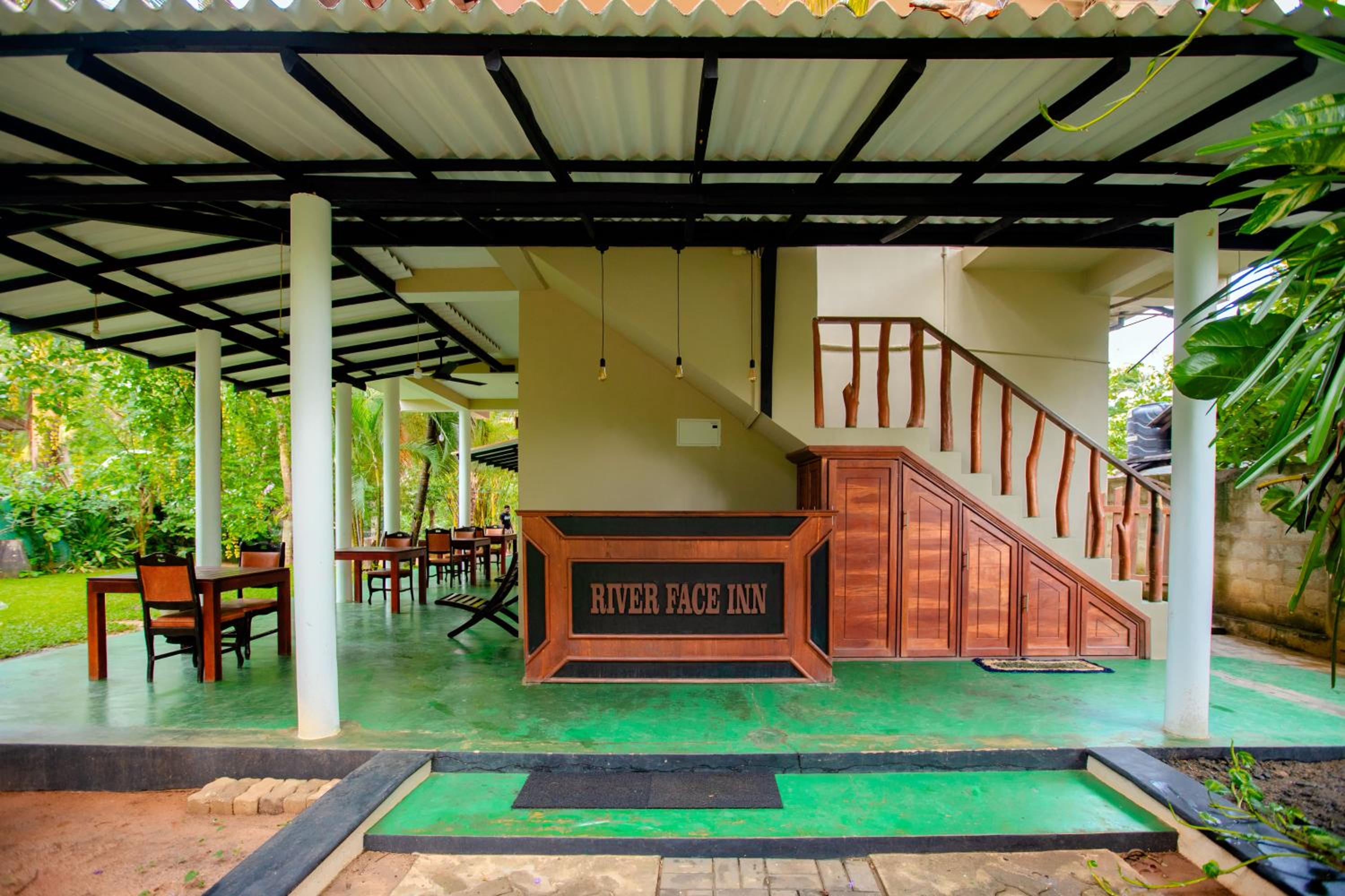 Yala River Face Inn