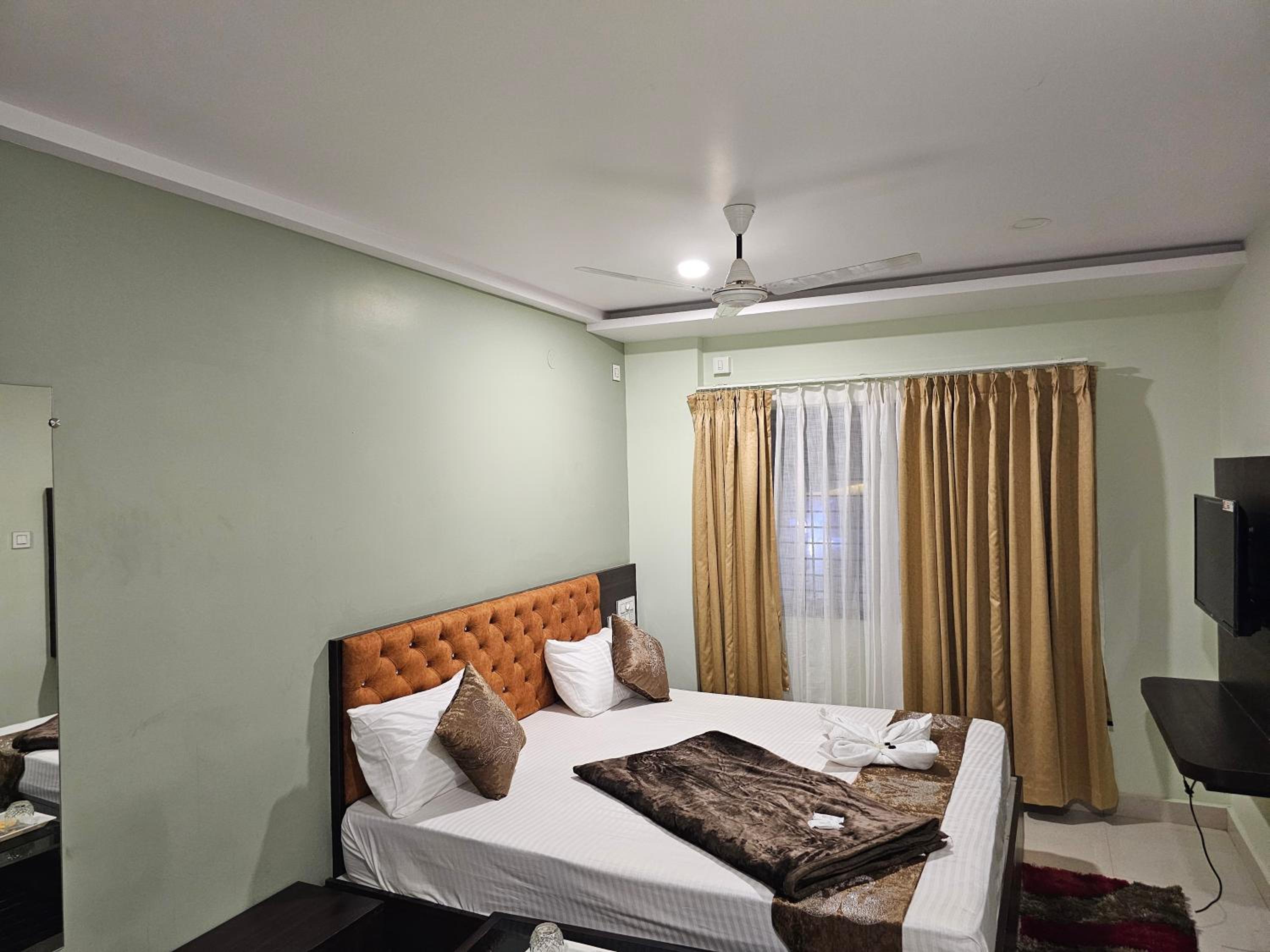 Hotel Gokarna Palace