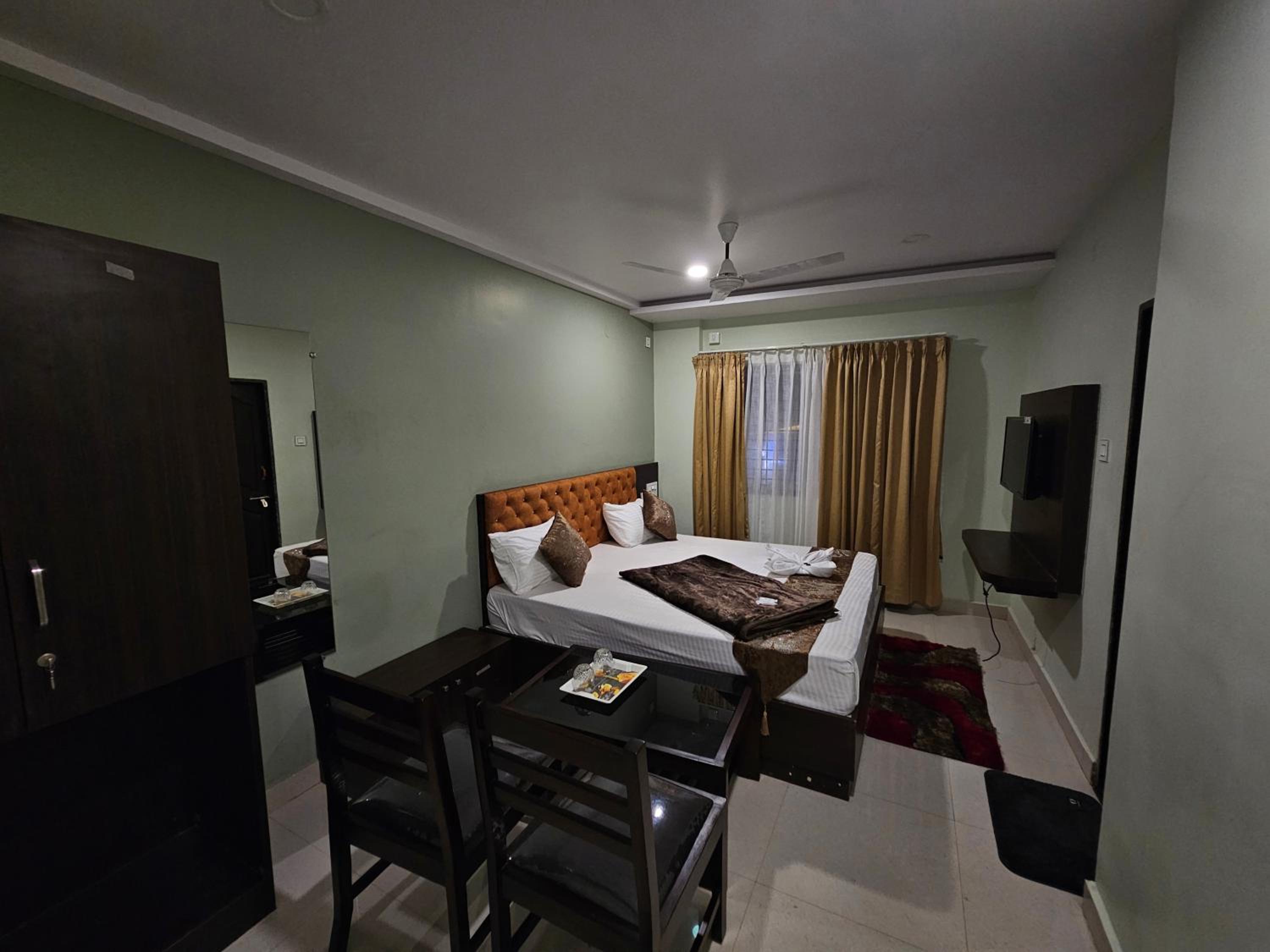 Hotel Gokarna Palace