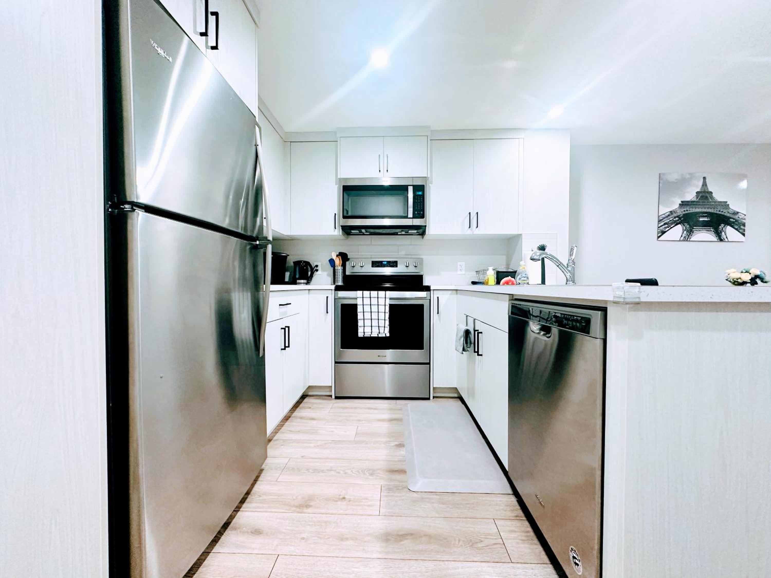 Luxurious Suite Close to the Airport