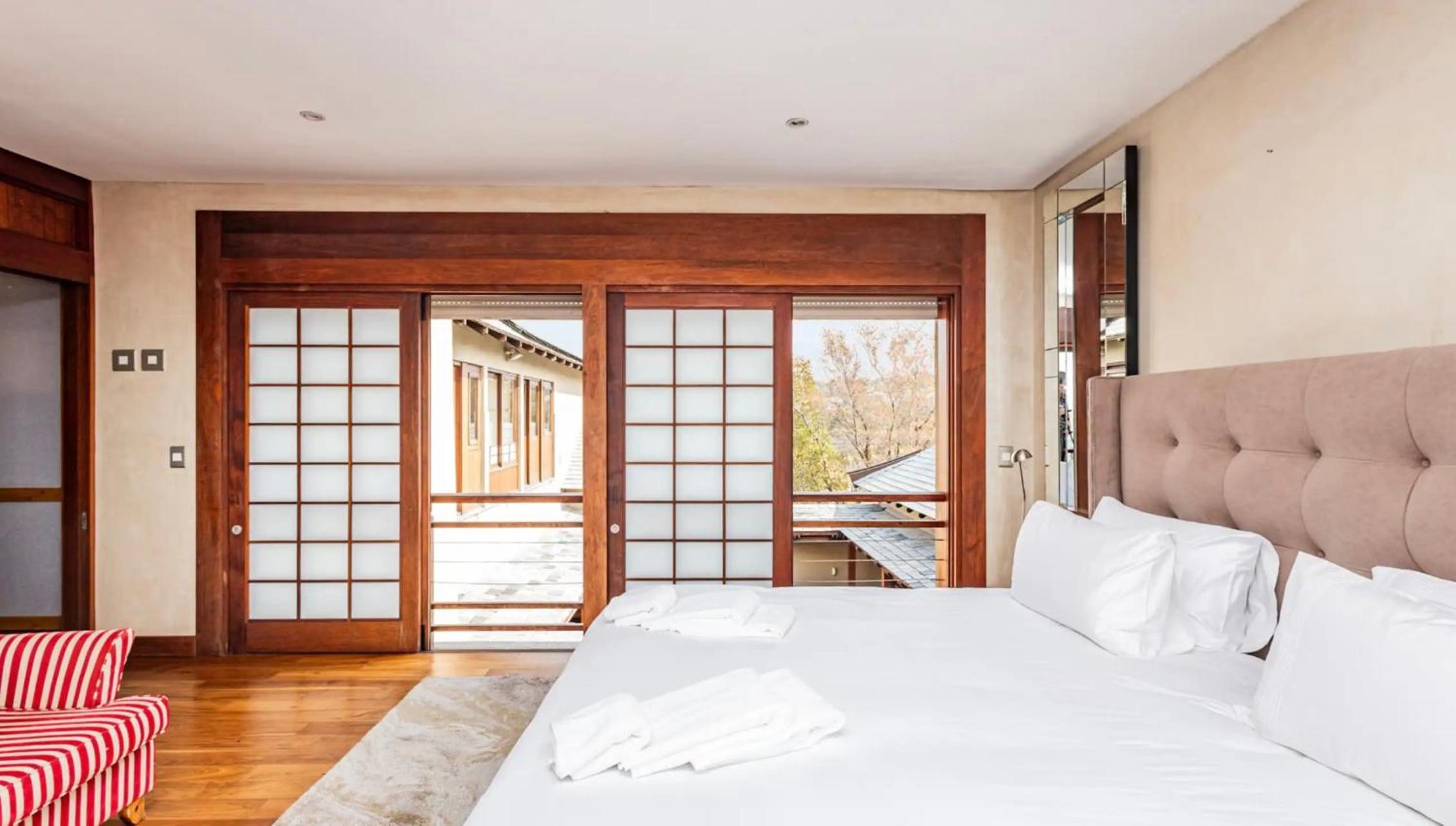 The Japanese Villa