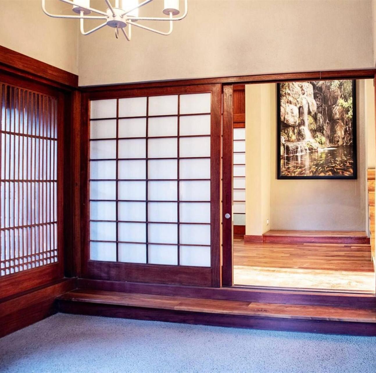 The Japanese Villa