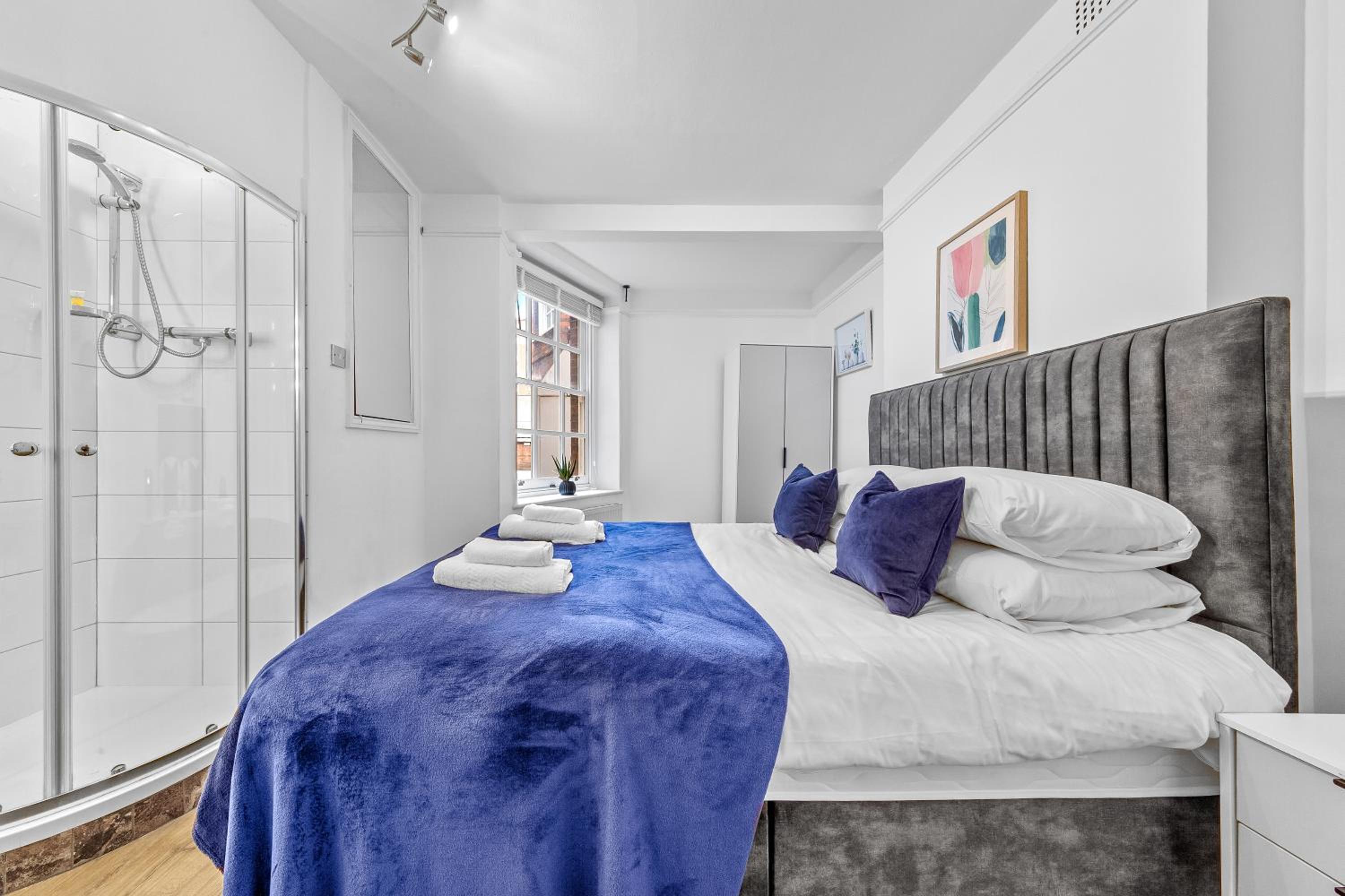 2 Beds apartment near Lords Cricket grounds