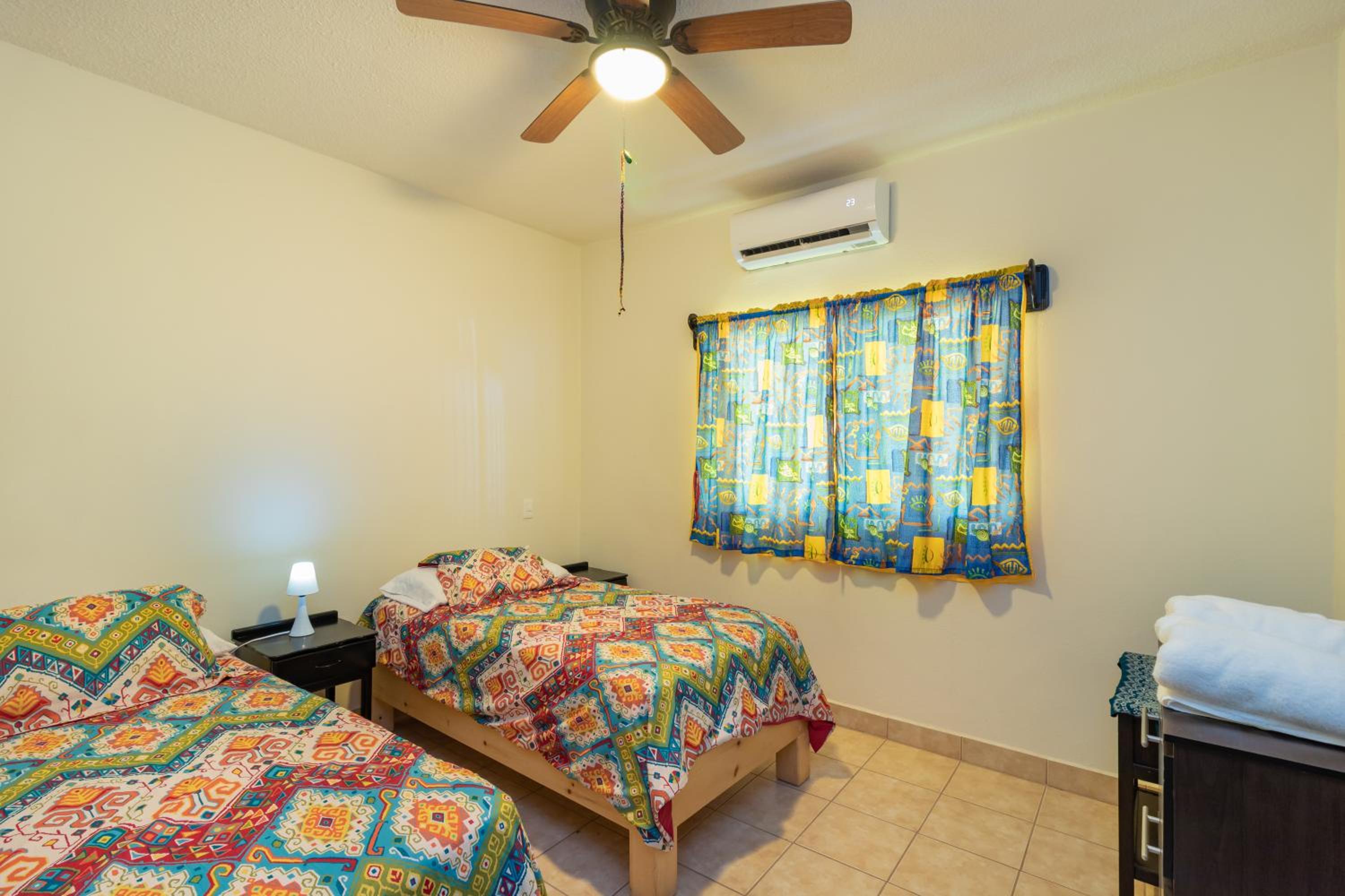 Two Bedroom Seaside Apartment #4
