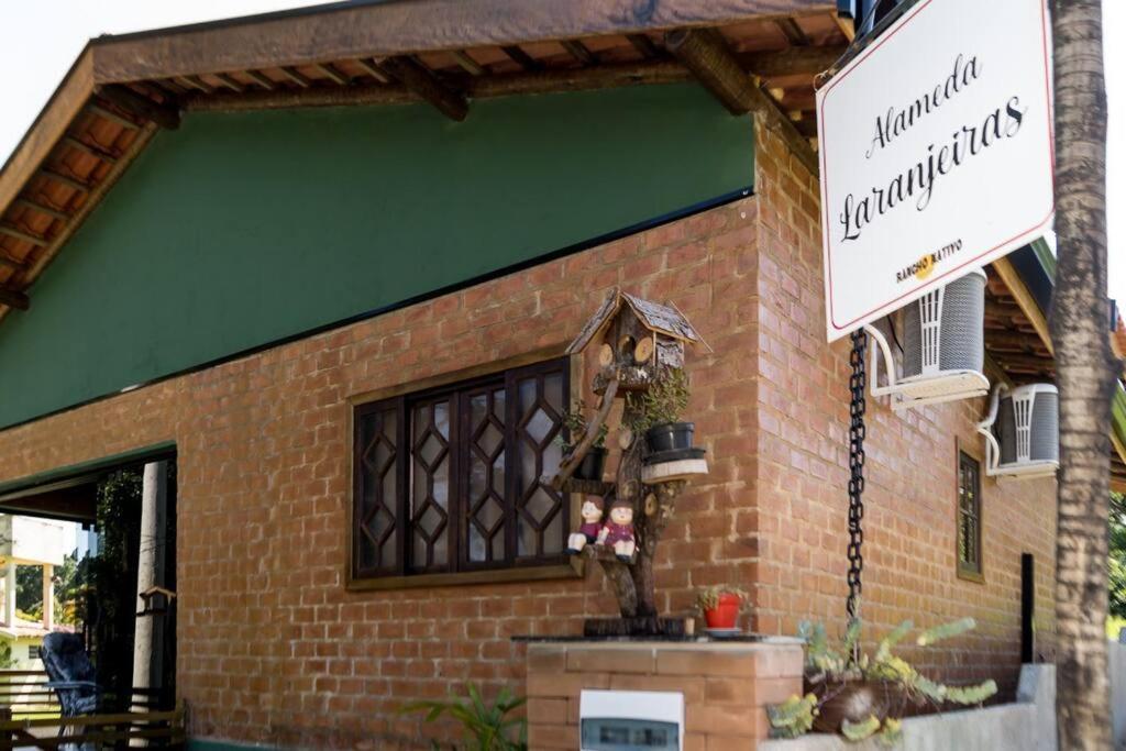 Chalé em condomínio clube rural privativo