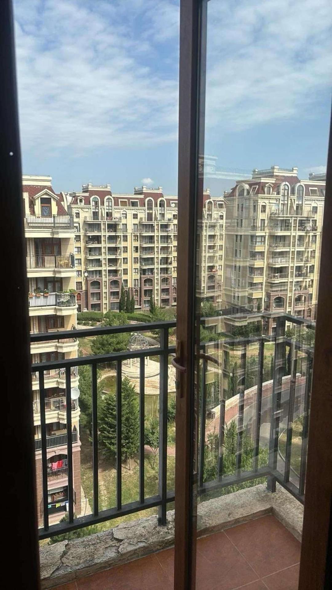 Hualing complex apartment