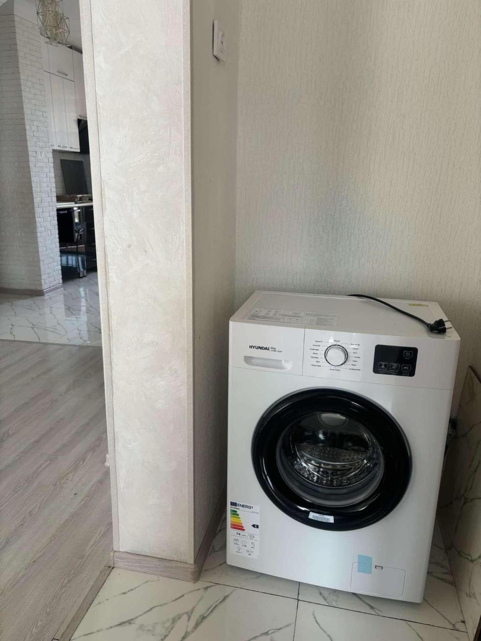 Hualing complex apartment