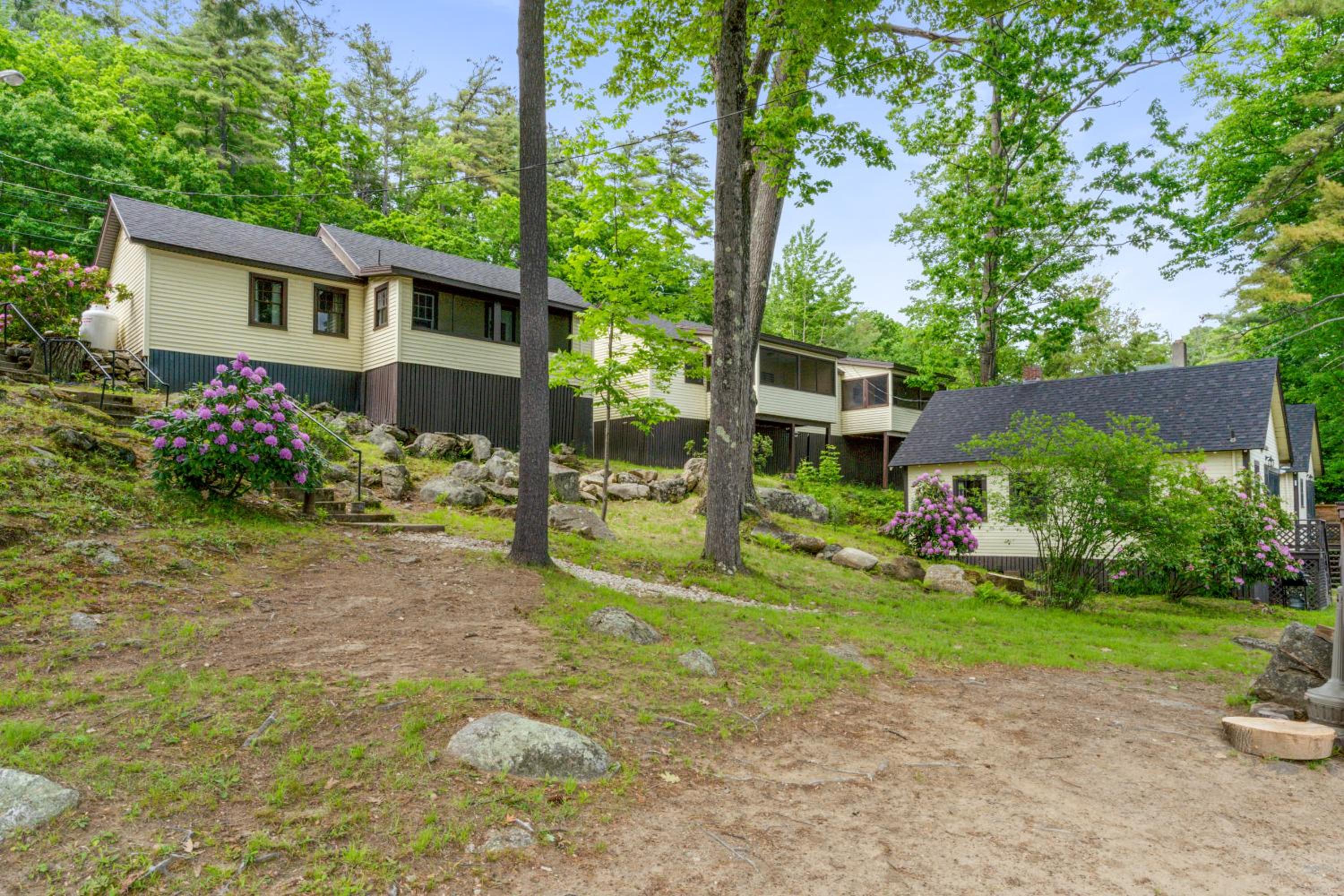 Moose Manor- Squam Waterfront